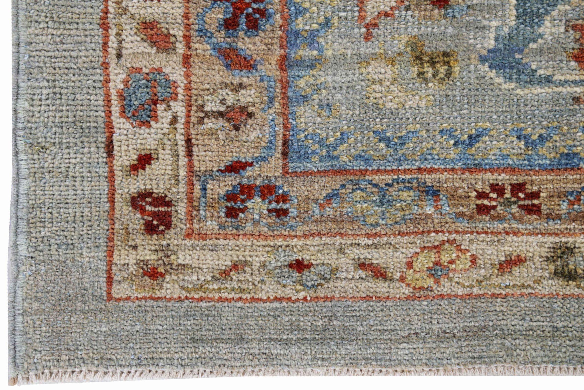 Sultanabad Afghanistan Sultanabad Kleiner Teppich Circa 1990 - Wolle Blau Elfenbein Rot Design - 90980 im Zustand „Hervorragend“ im Angebot in Dallas, TX