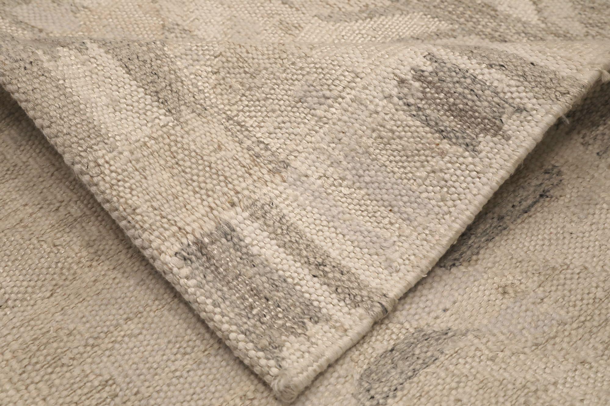 Tapis de collection suédois Afghanistan - Design en laine ivoire - 97349 Excellent état - En vente à Dallas, TX
