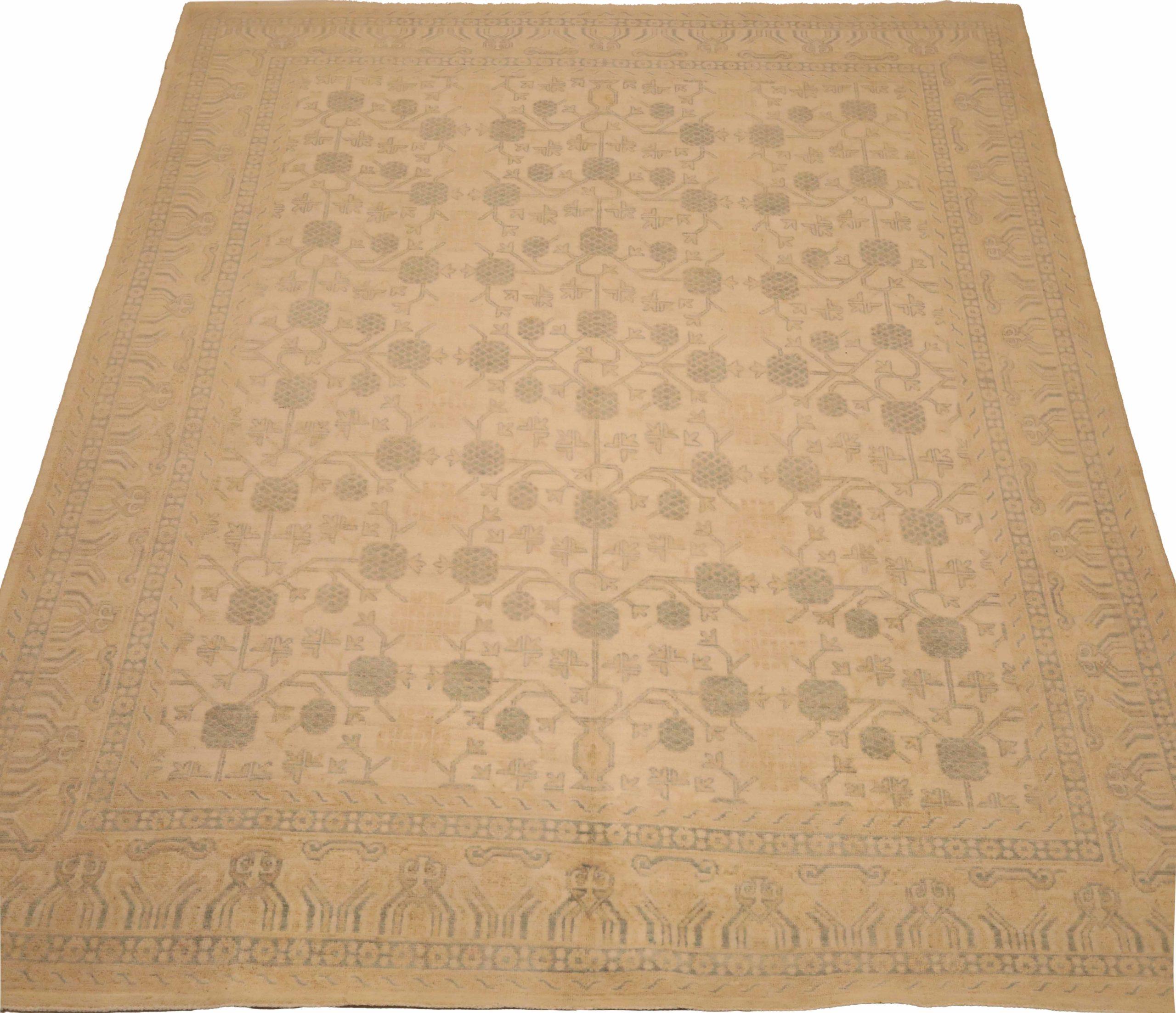 Découvrez l'élégance de l'Afghanistan Tabriz, avec des tapis de zone datant de 1990. Conçu avec de la laine et du Design/One, ce design exclusif est parfait pour mettre en valeur votre espace.