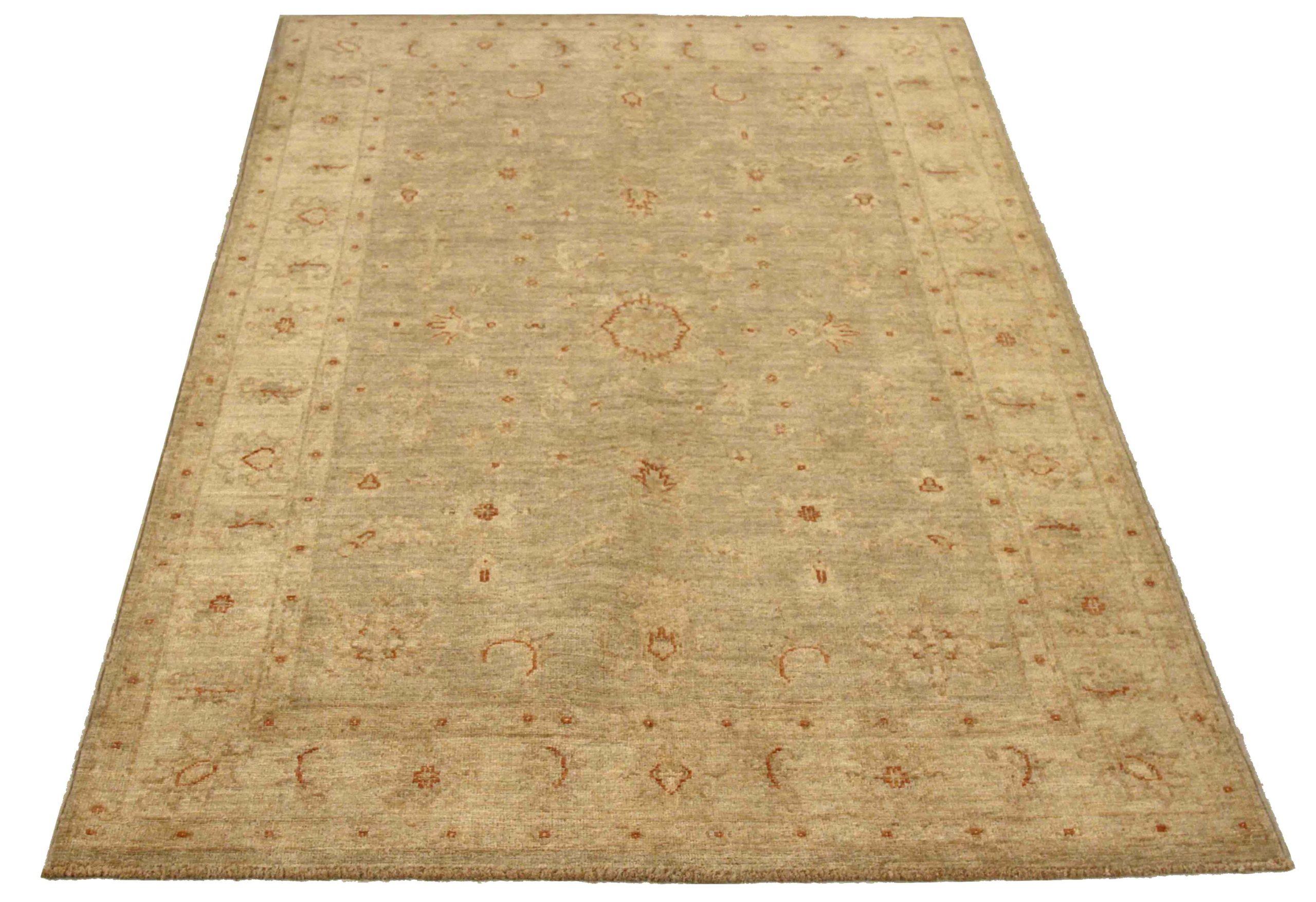 Scopri l'eleganza dell'Afghanistan Tabriz con i tappeti Eleg. Progettato con una meticolosa attenzione ai dettagli, questo design esclusivo è perfetto per valorizzare il tuo spazio.