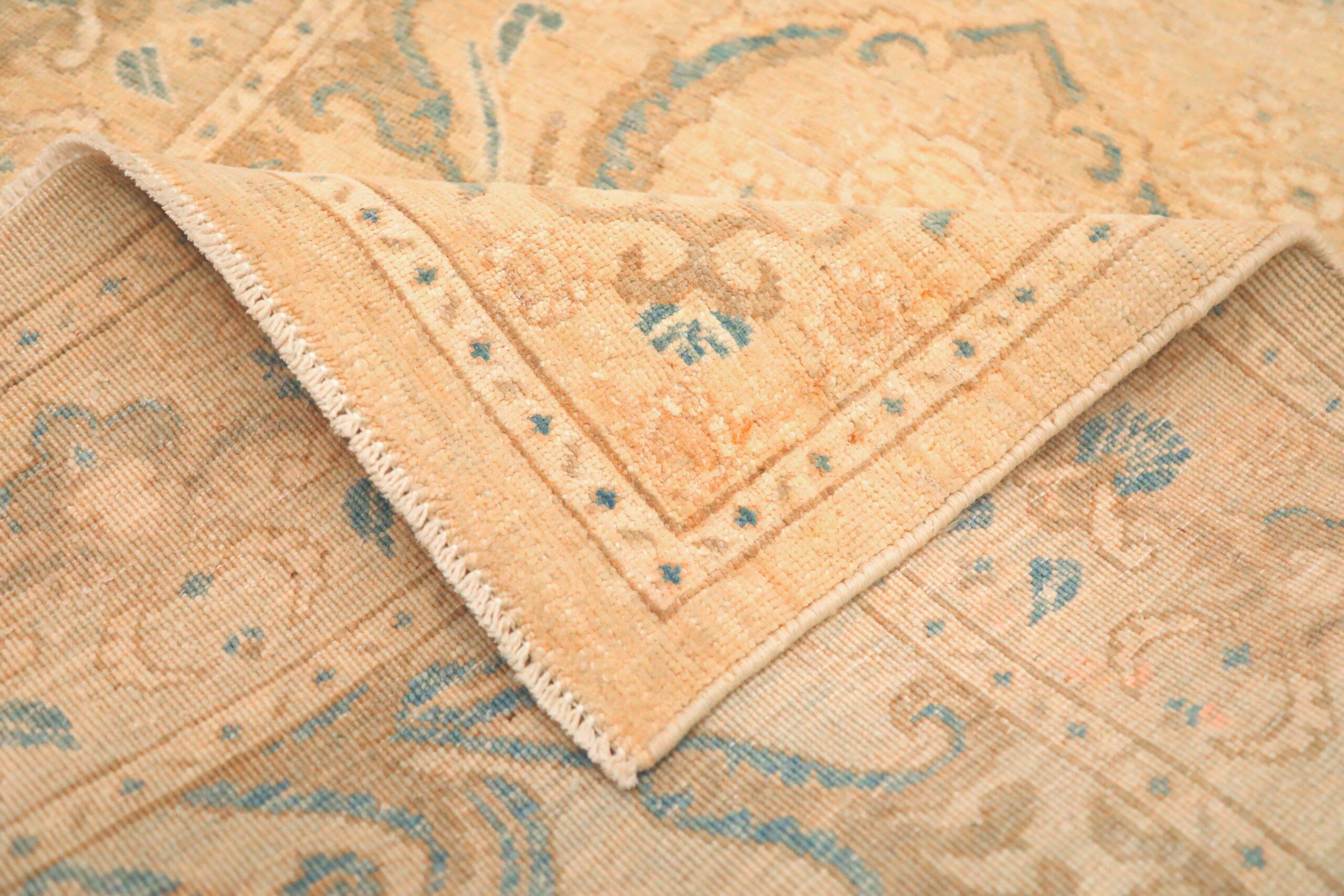 Afghanistan Täbris-Läufer aus Afghanistan - Wolle in elfenbeinfarbenem Design - 93880 (Stammeskunst) im Angebot