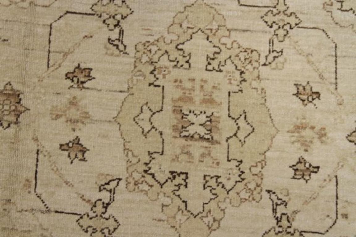 Afghanistan Tabriz Small Rug - Wool Brown Ivory Design - 92053 Excellent état - En vente à Dallas, TX