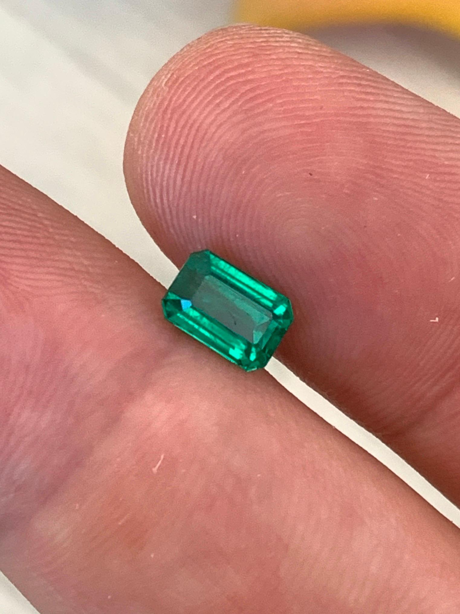 Octagon Cut Afghanistan(Panjshir) 1.13 Ct Vivid Green Premium Grade Emerald Guild Certified  For Sale