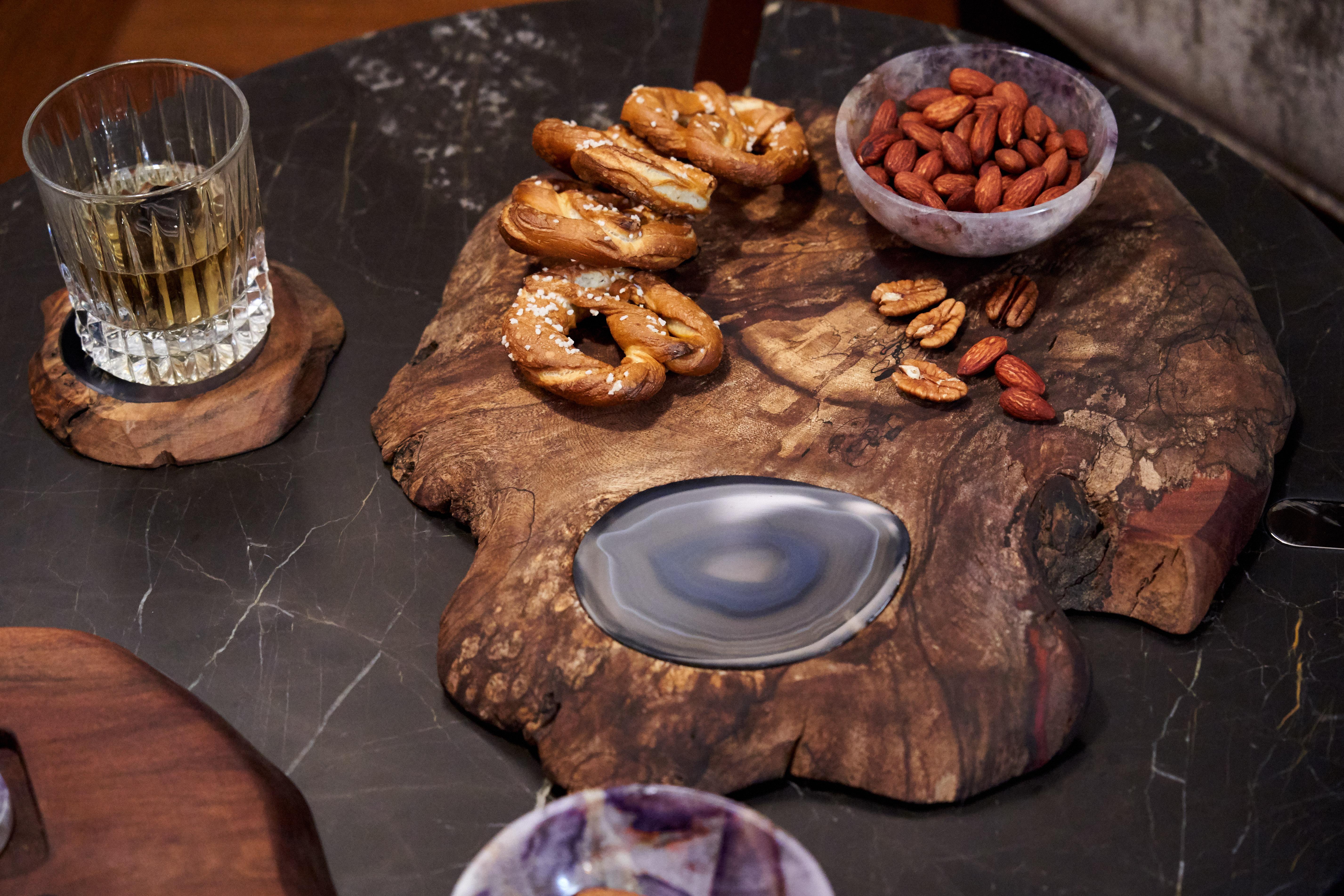 Other Afora Platter in Agate and Wood by Anna Rabinowitz