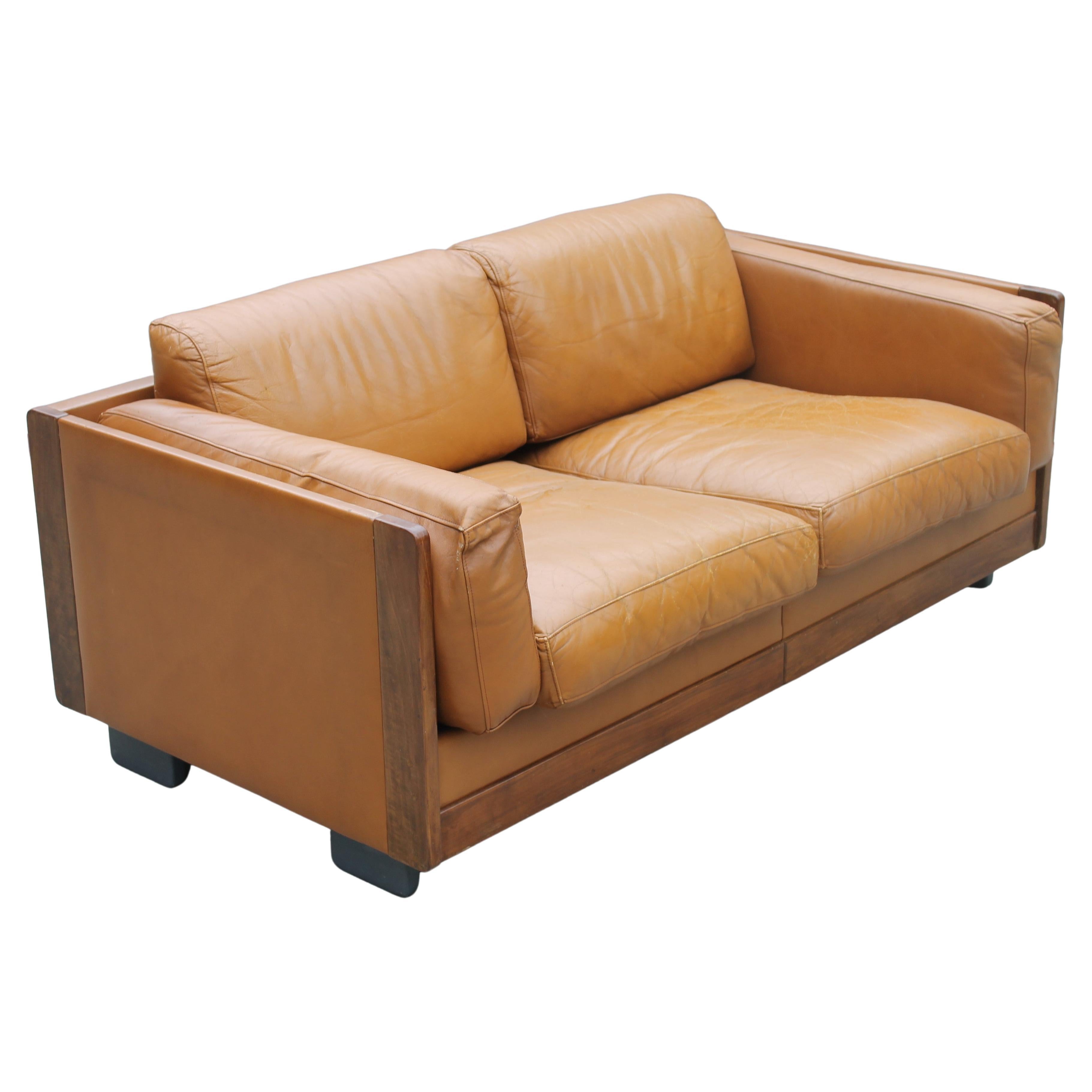 Afra & Tobia Scarpa "920" Canapé deux places en cuir Brown pour Cassina, Italie '60 en vente