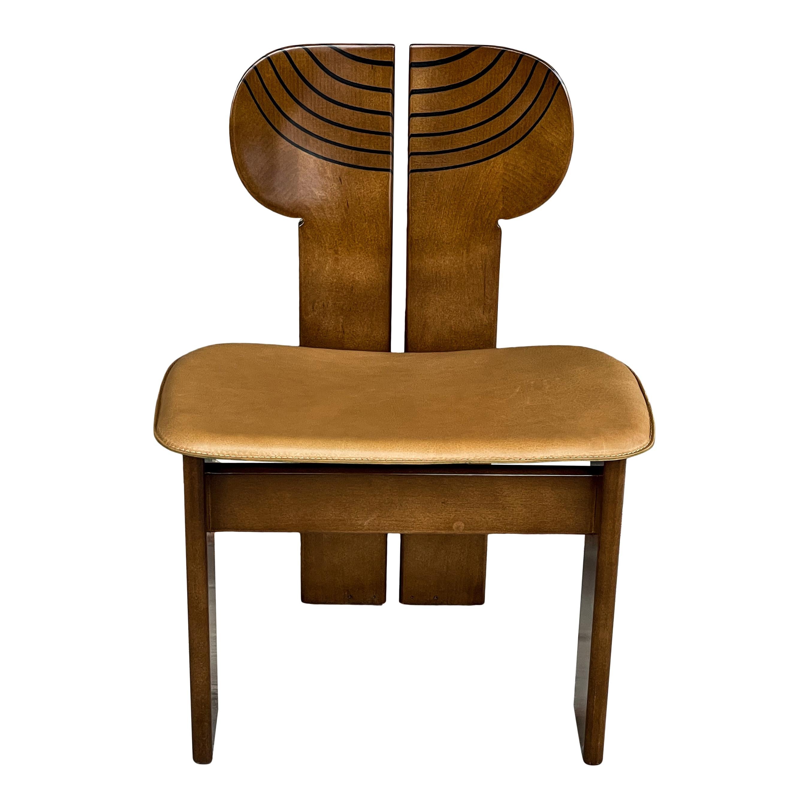 Afra and Tobia Scarpa Africa Dining Chair for Maxalto, 1976, Set of 4 For Sale 3