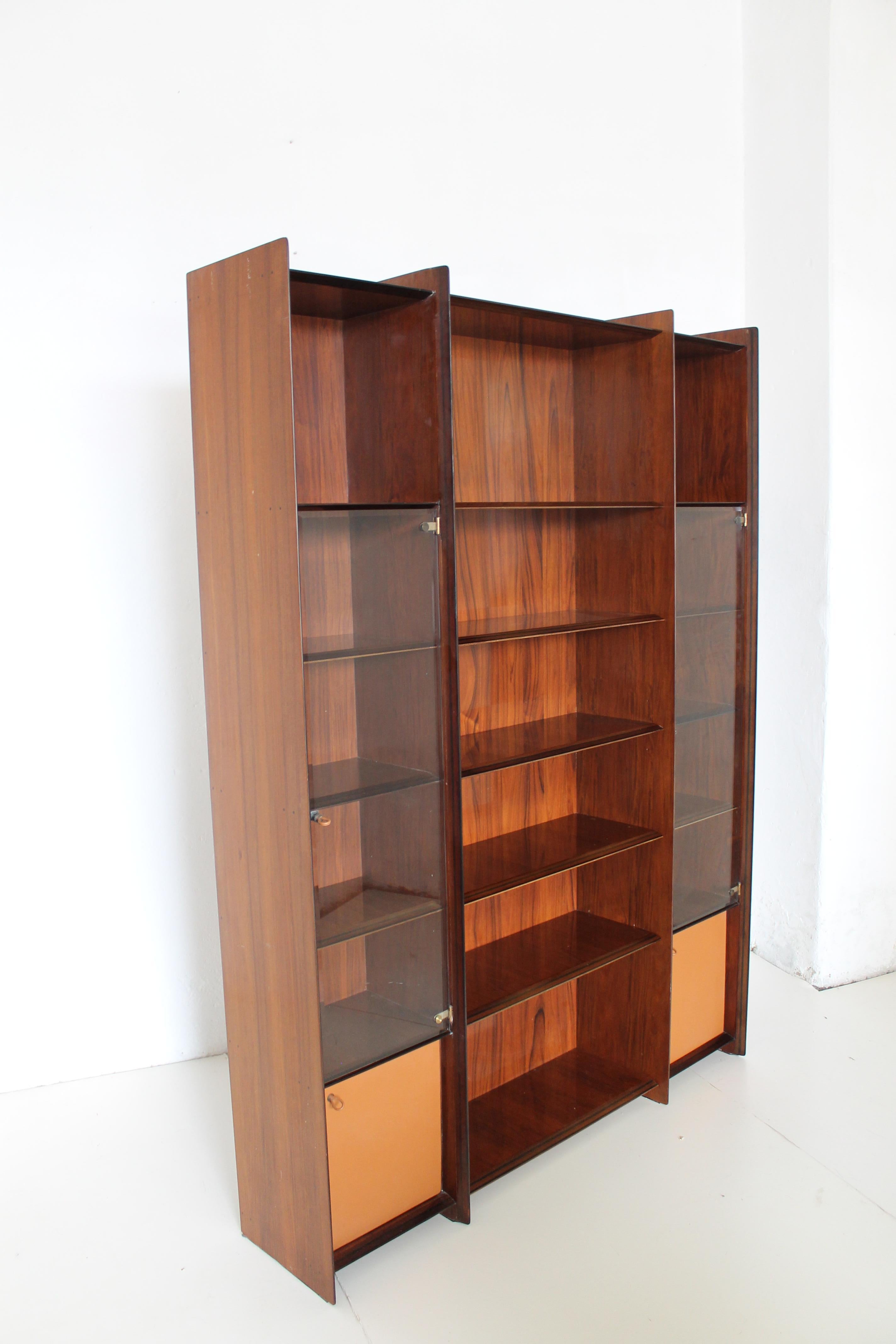 Meuble de rangement Artona en bois de rose Tobia Scarpa du milieu du siècle dernier pour Maxalto, Italie 1975 Bon état - En vente à Sacile, PN