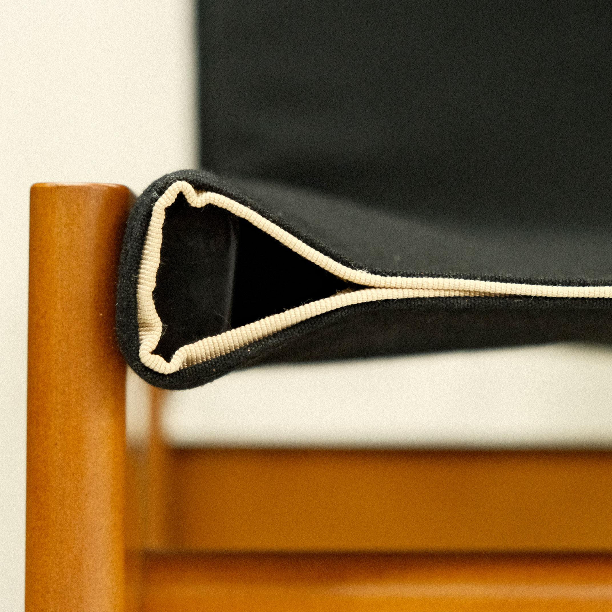 Sedia da pranzo Tobia Scarpa in Tela Nera per Molteni, Set di 6 in vendita 8