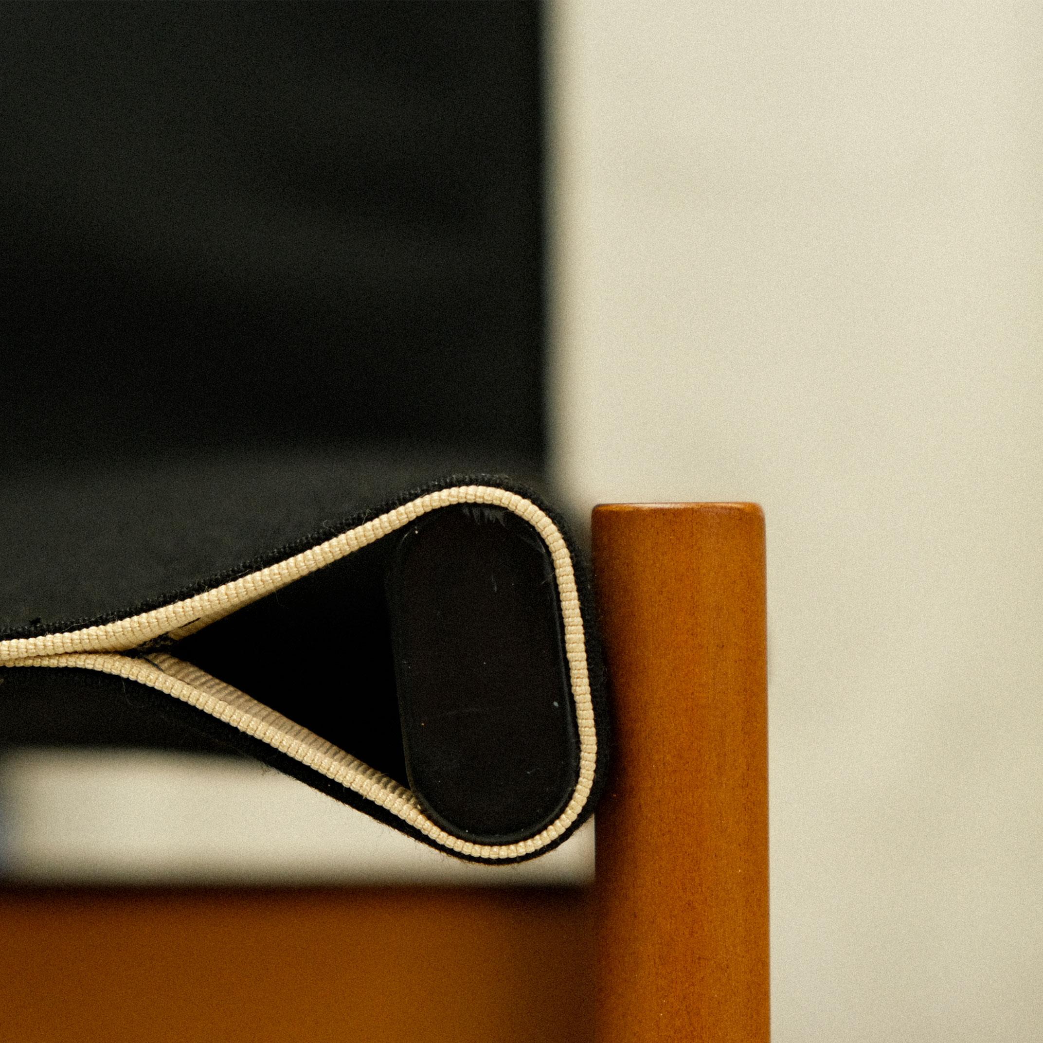 Sedia da pranzo Tobia Scarpa in Tela Nera per Molteni, Set di 6 in vendita 9