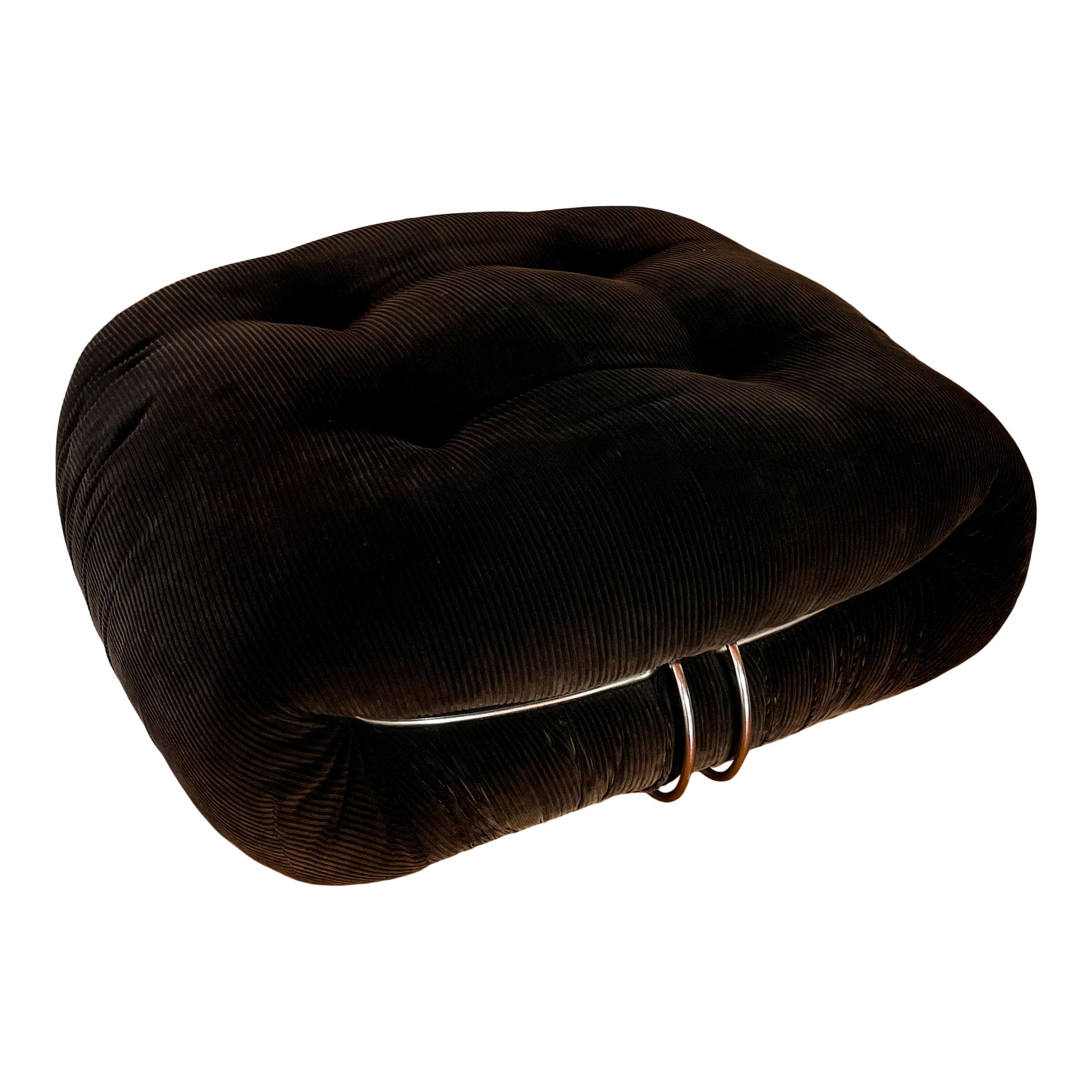 Afra and Tobia Scarpa Brown Soriana Lounge Chair and Ottoman for Cassina, 1969 For Sale 1