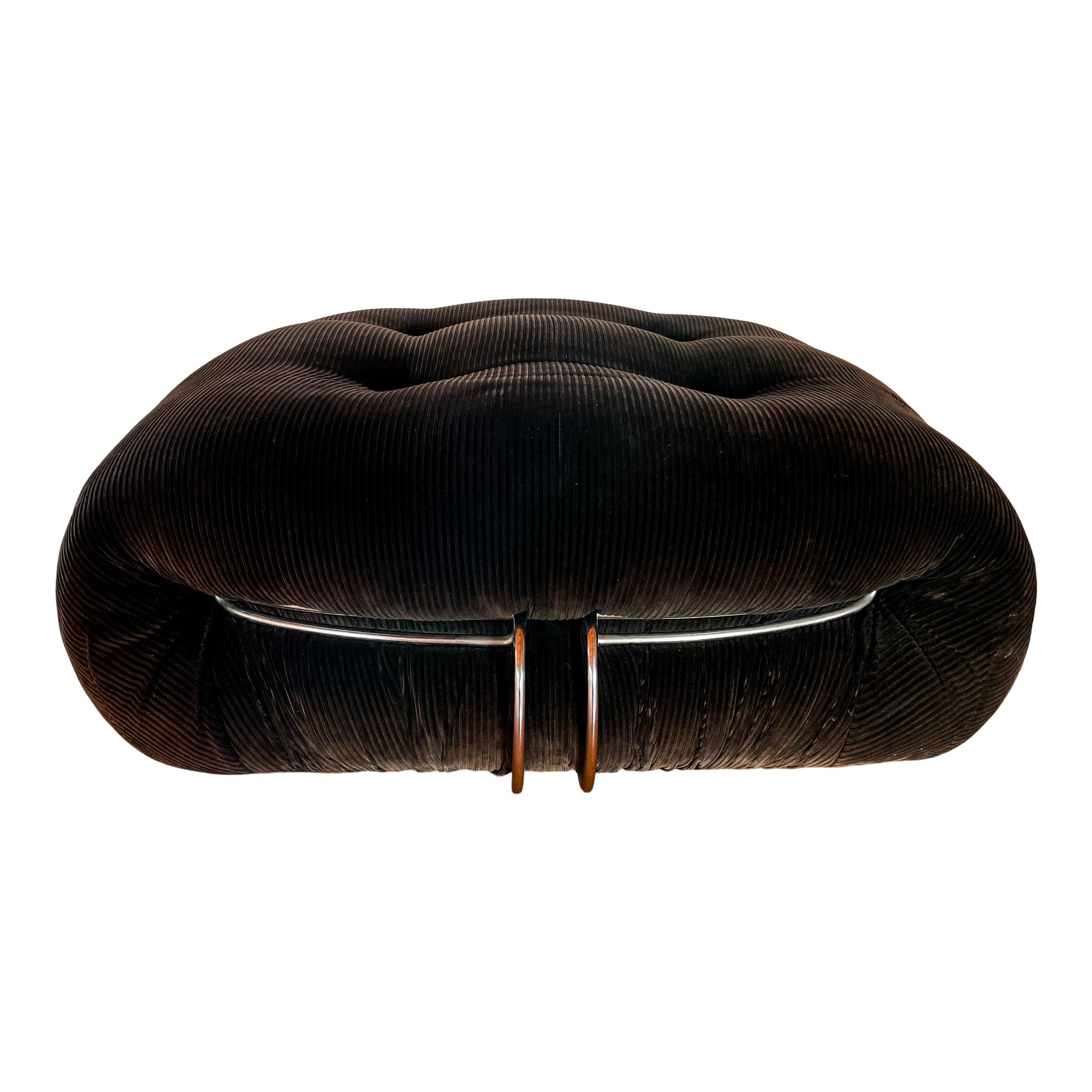 Afra and Tobia Scarpa Brown Soriana Lounge Chair and Ottoman for Cassina, 1969 For Sale 2
