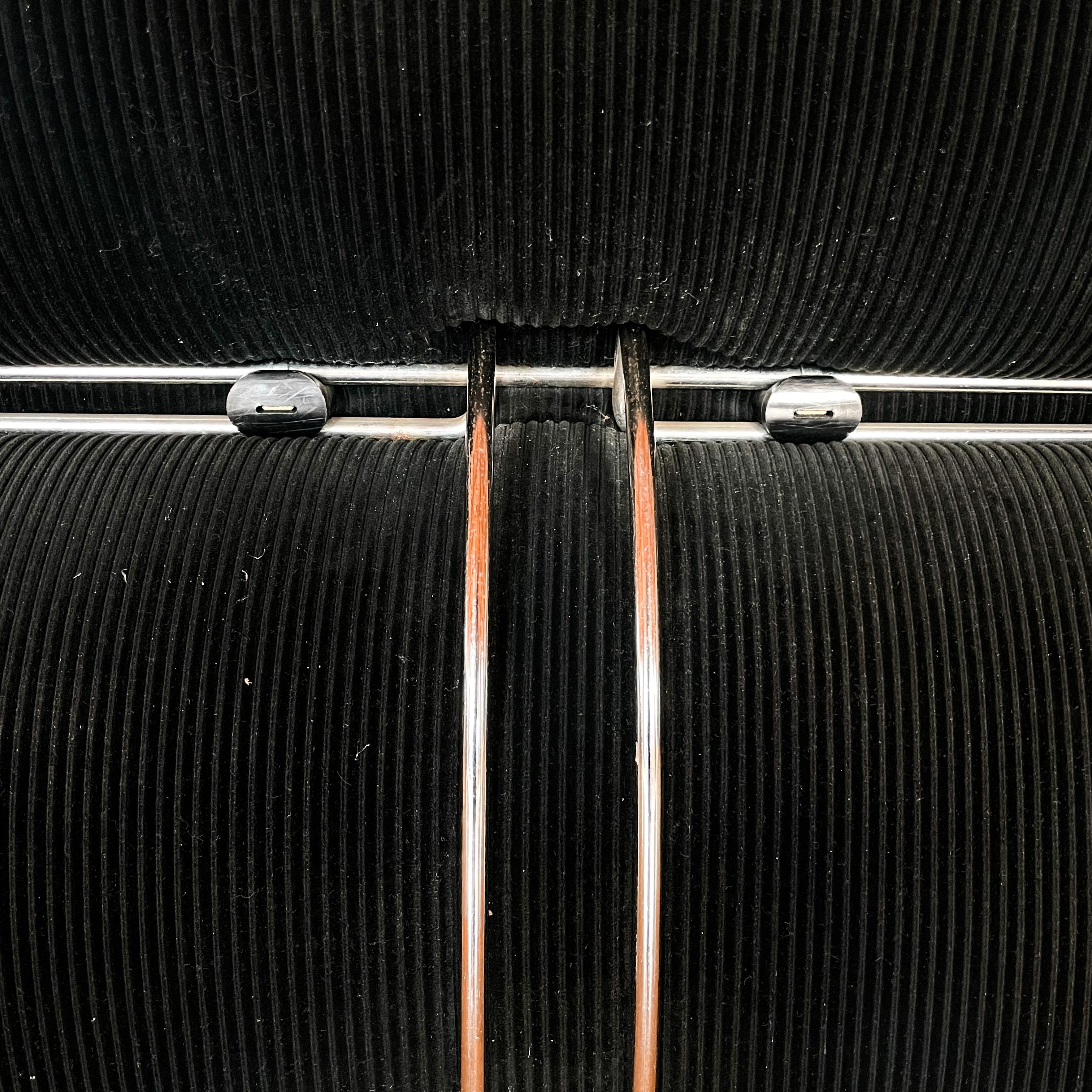 Afra and Tobia Scarpa Brown Velvet Soriana Lounge Chair for Cassina, 1969 For Sale 1