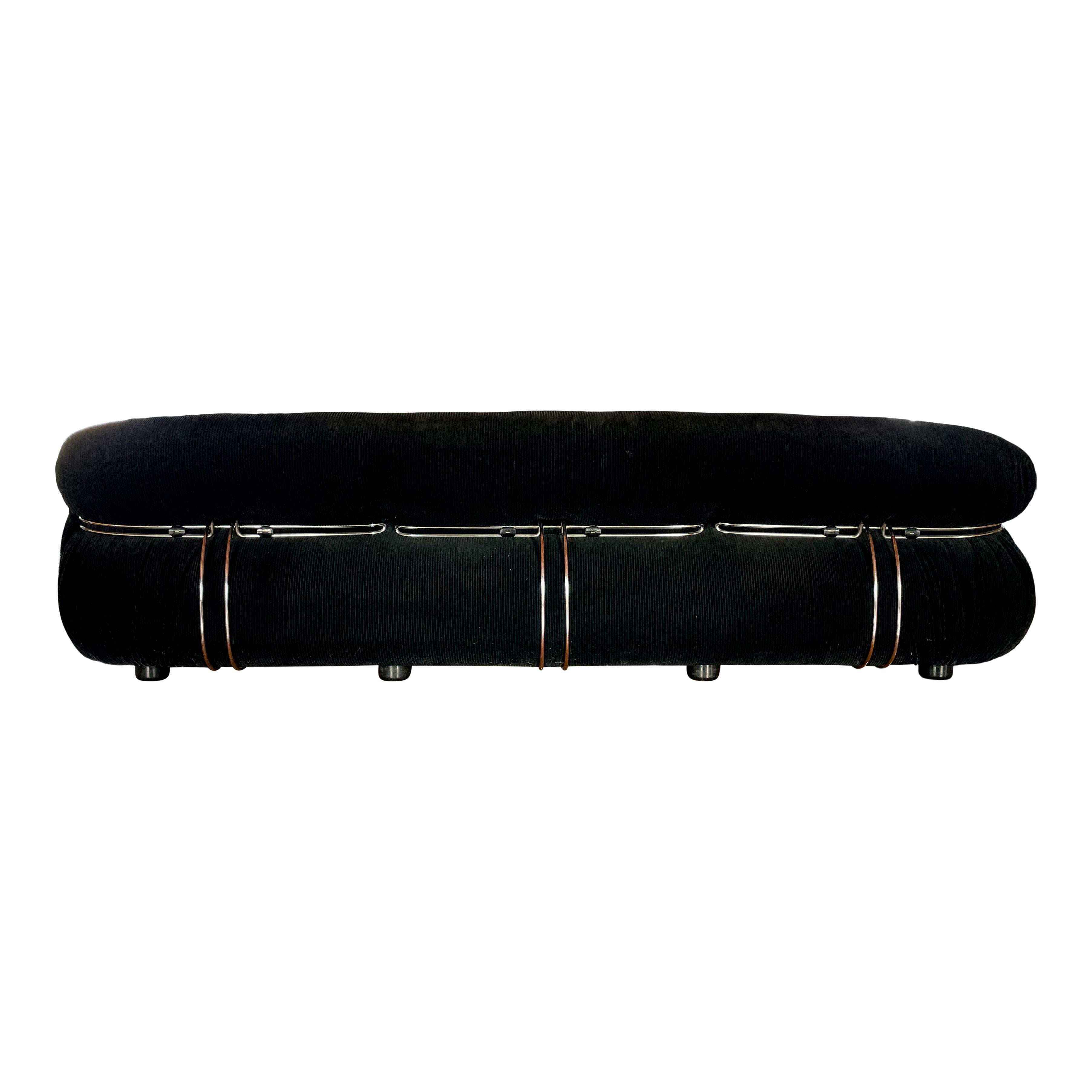 Italiano Afra & Tobia Scarpa Divano a tre posti in velluto marrone Soriana per Cassina, 1969 in vendita