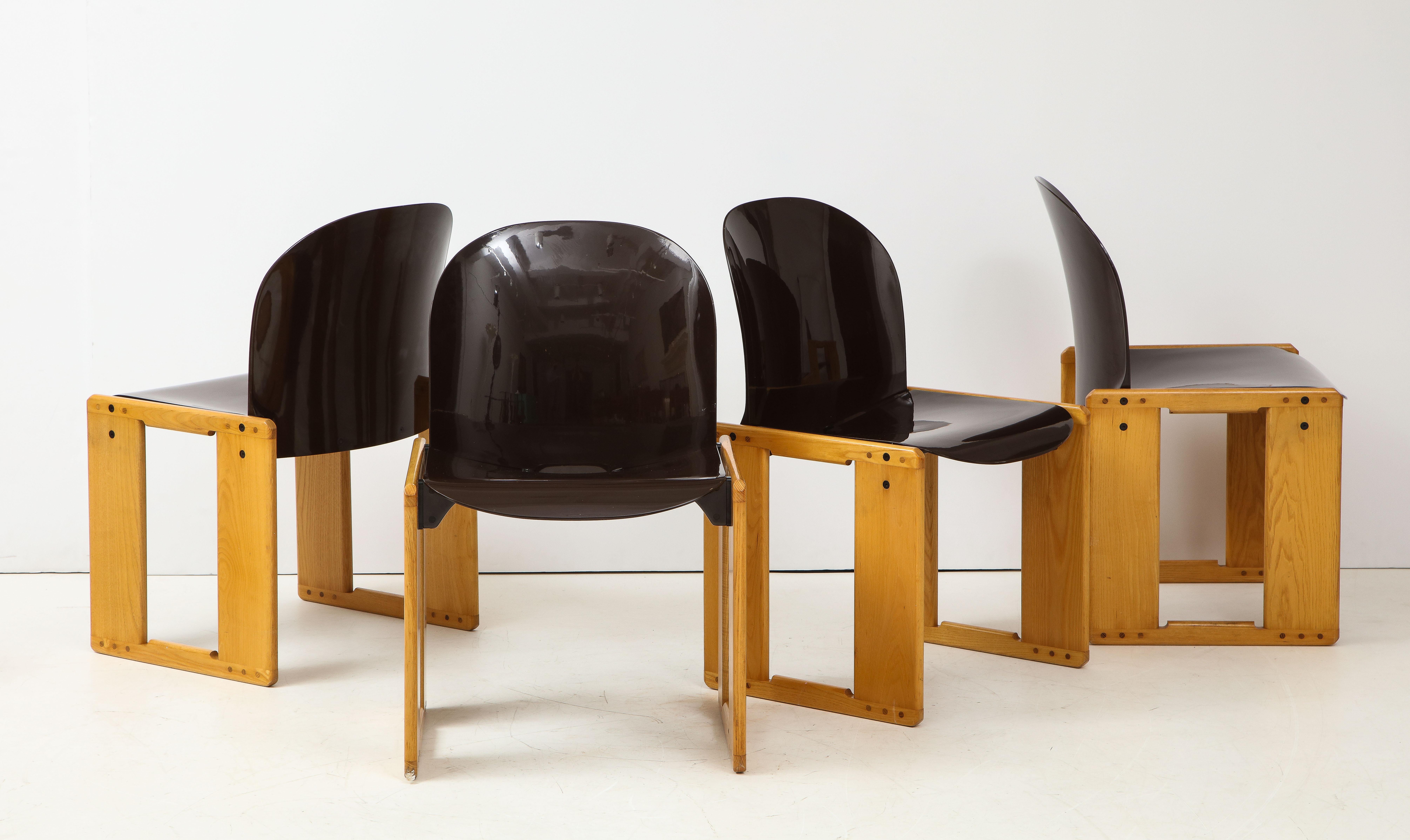 Mid-Century Modern Afra and Tobia Scarpa for B&B Italia, Set of Six ‘Dialogo’ Dining Chairs