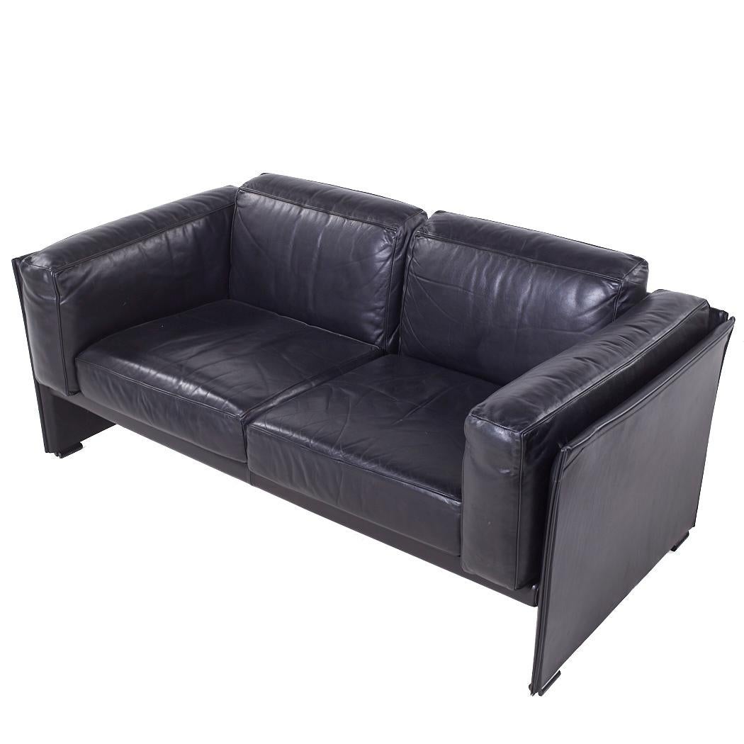 Afra and Tobia Scarpa for Cassina Mid Century Italian Leather Sofa For Sale 4