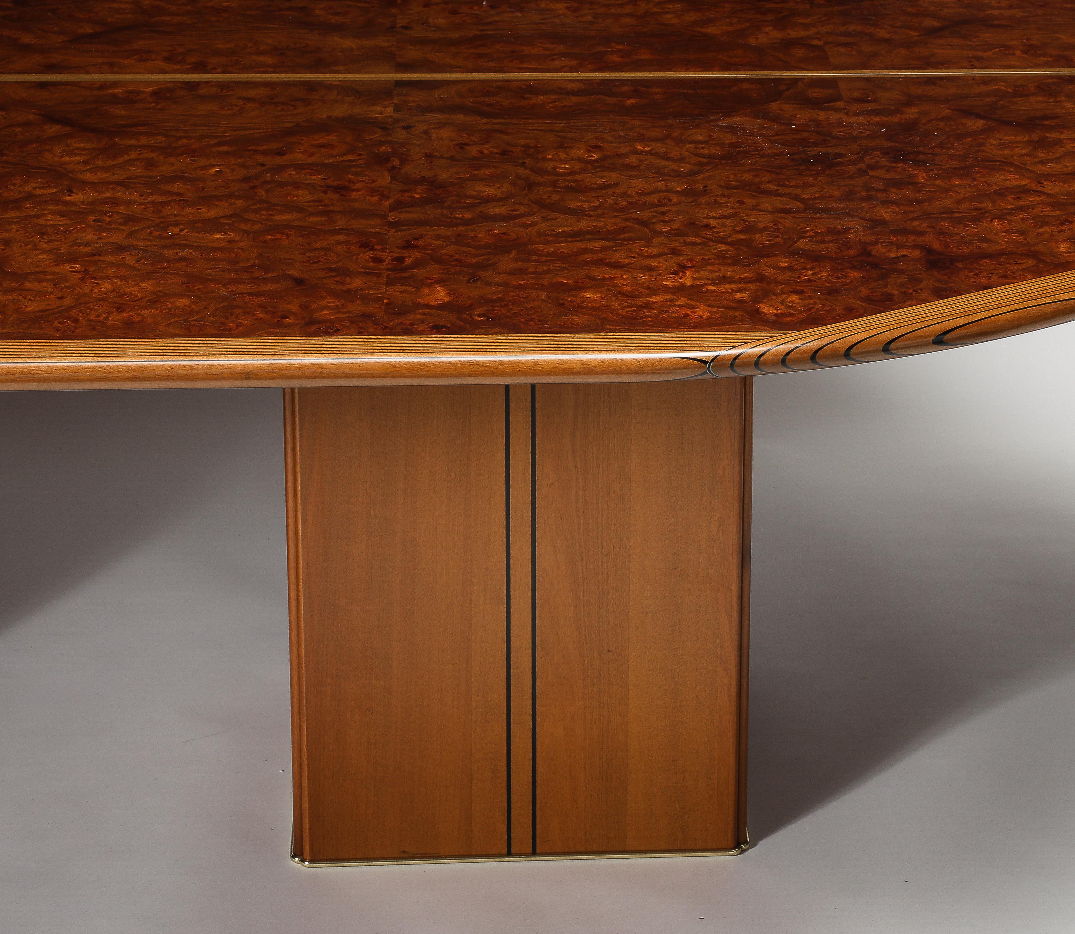 Afra & Tobia Scarpa pour Maxalto Africa Table de salle à manger ovale en loupe et noyer 1970 en vente 9