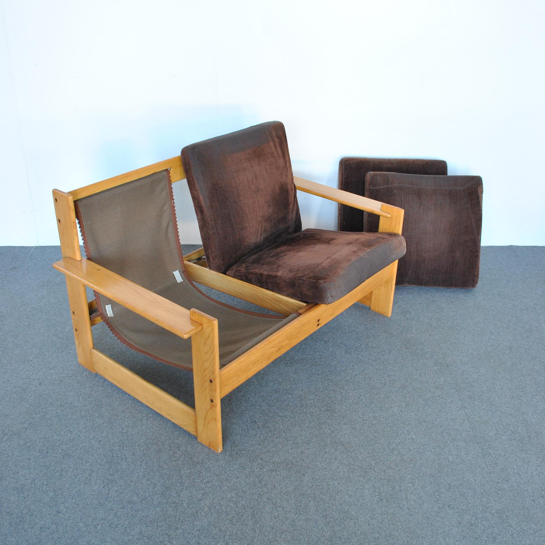 Afra and Tobia Scarpa for Molteni attributed sofa seventies In Good Condition For Sale In bari, IT