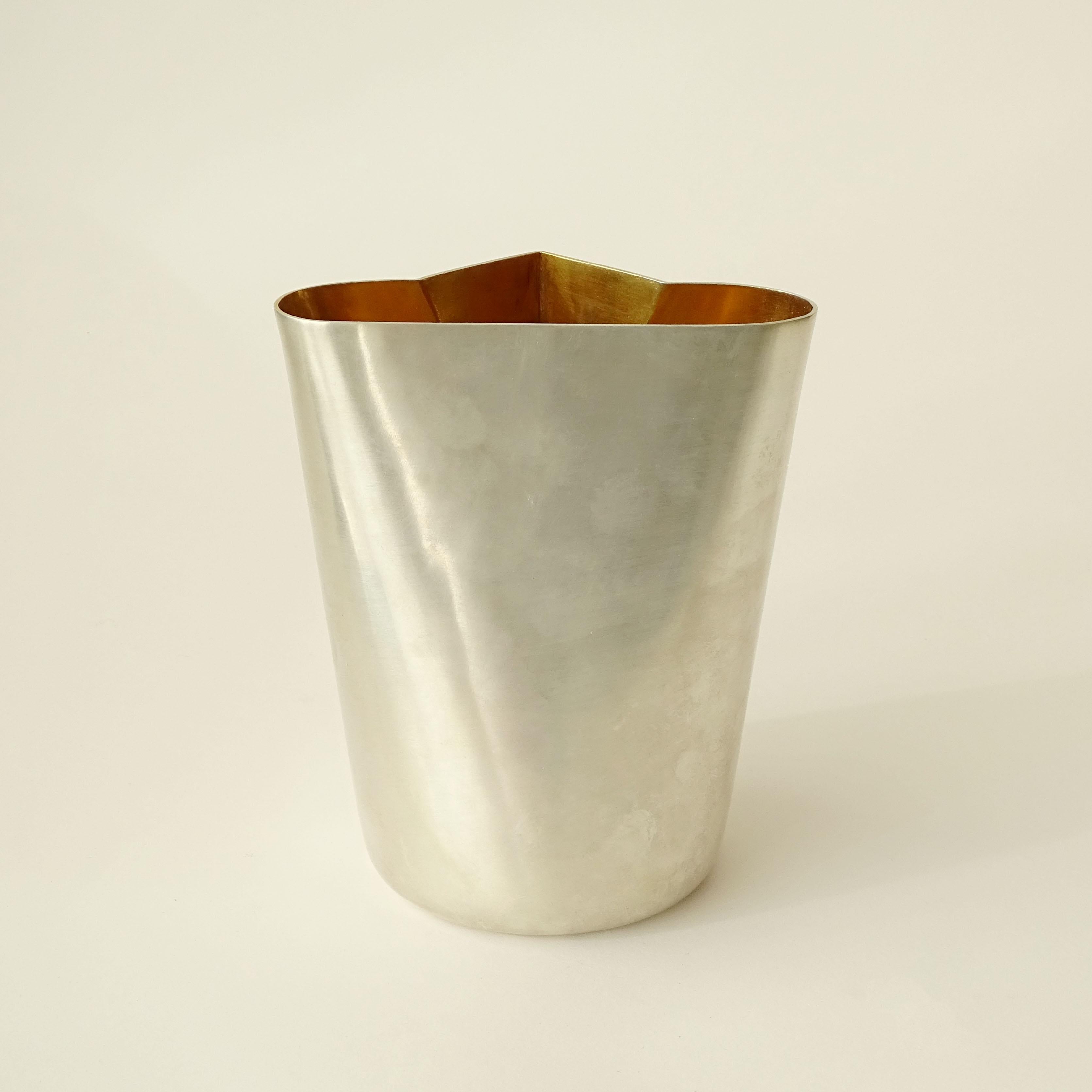 Pichet en argent et plaqué or fait à la main par Afra & Tobia Scarpa pour San Lorenzo en vente 2
