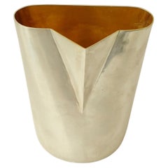 Afra & Tobia Scarpa Jarra artesanal de plata y baño de oro para San Lorenzo