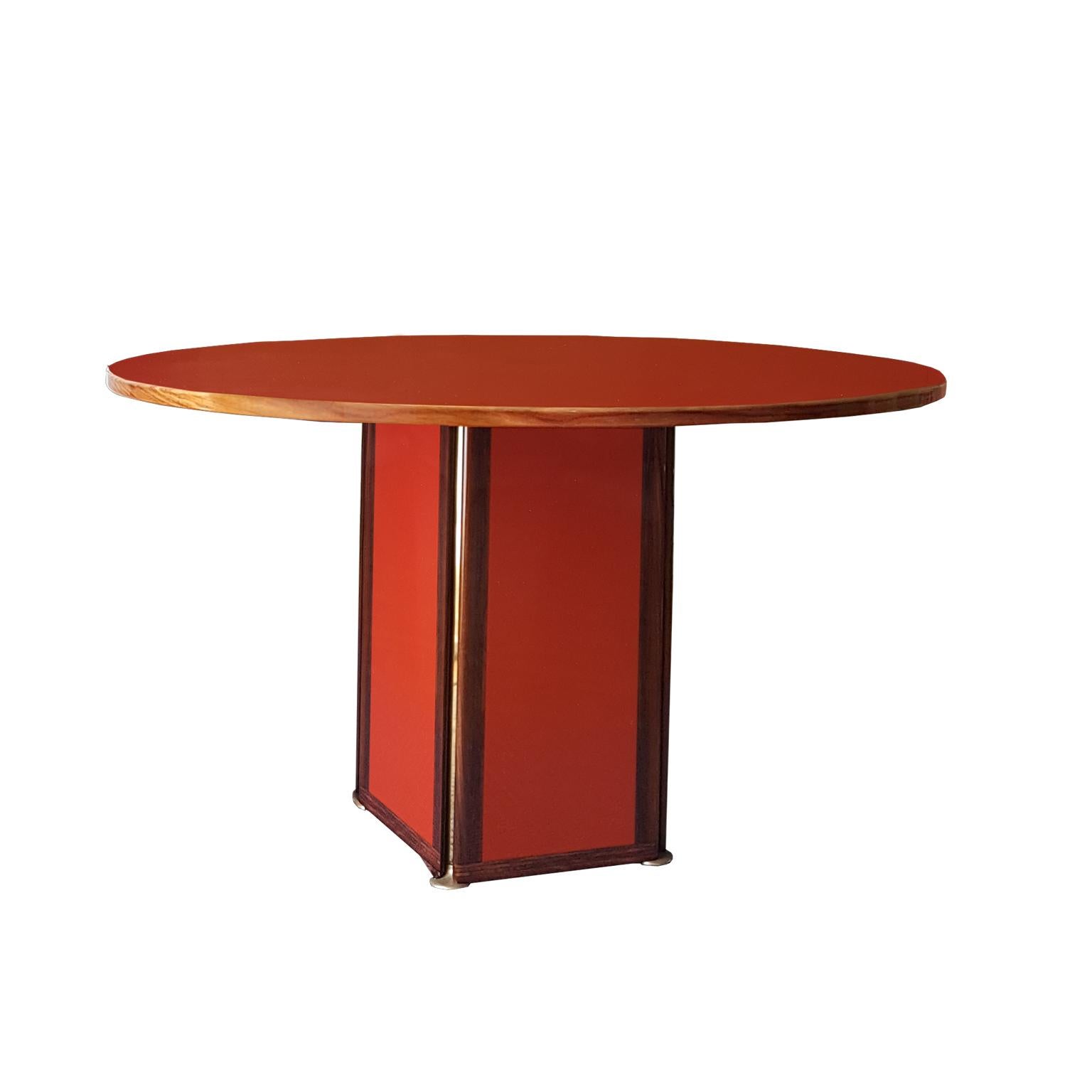 Lacquered Afra and Tobia Scarpa Italian Maxalto Red Wood Circular Table with Rosewood Edge For Sale