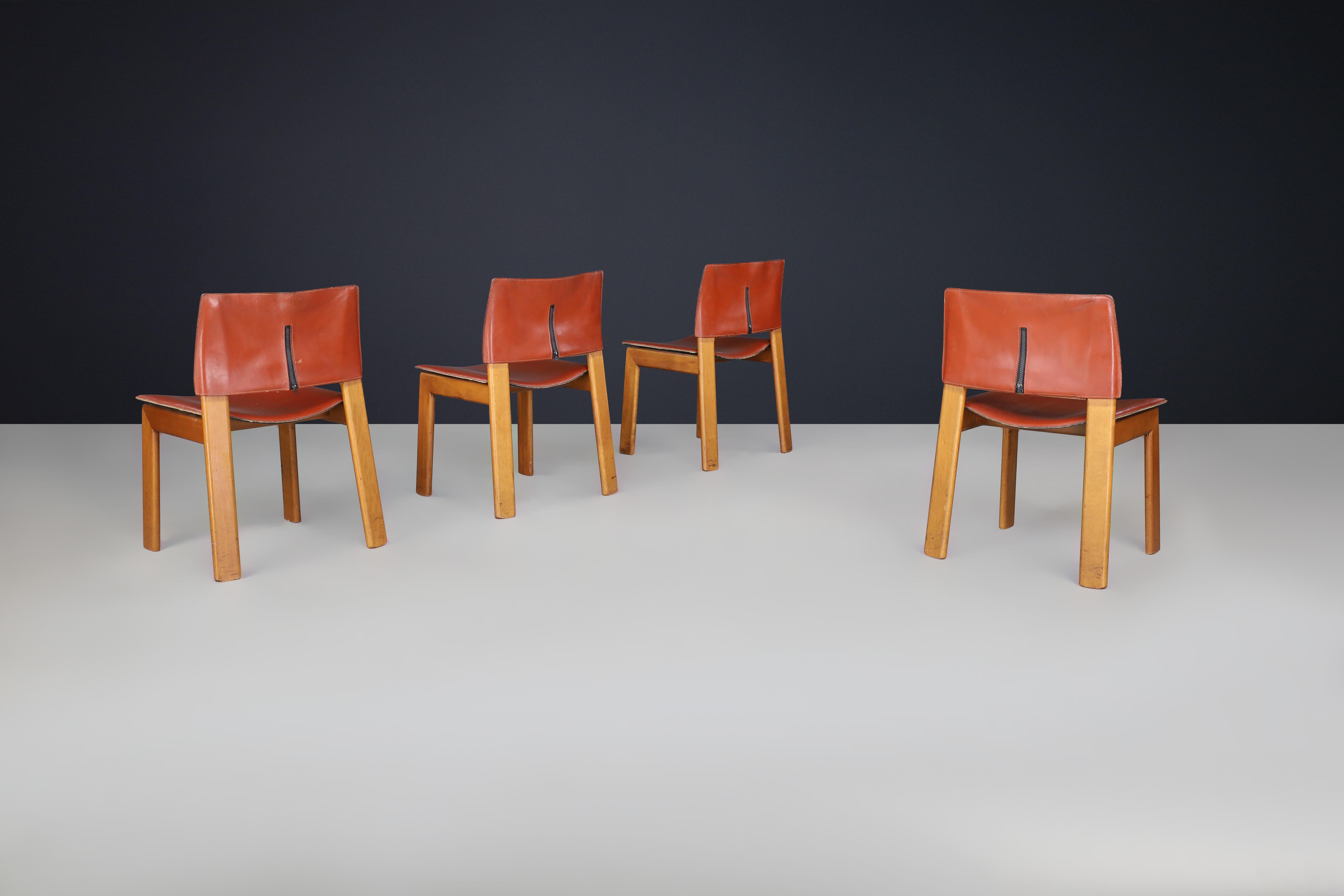 Afra and Tobia Scarpa leather dining room chairs for Molteni Italy 1970s For Sale 1