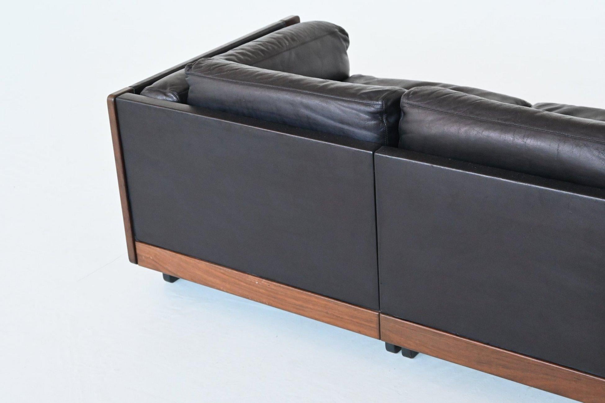 Leather Afra and Tobia Scarpa model 920 two-seat sofa Cassina Italy 1966