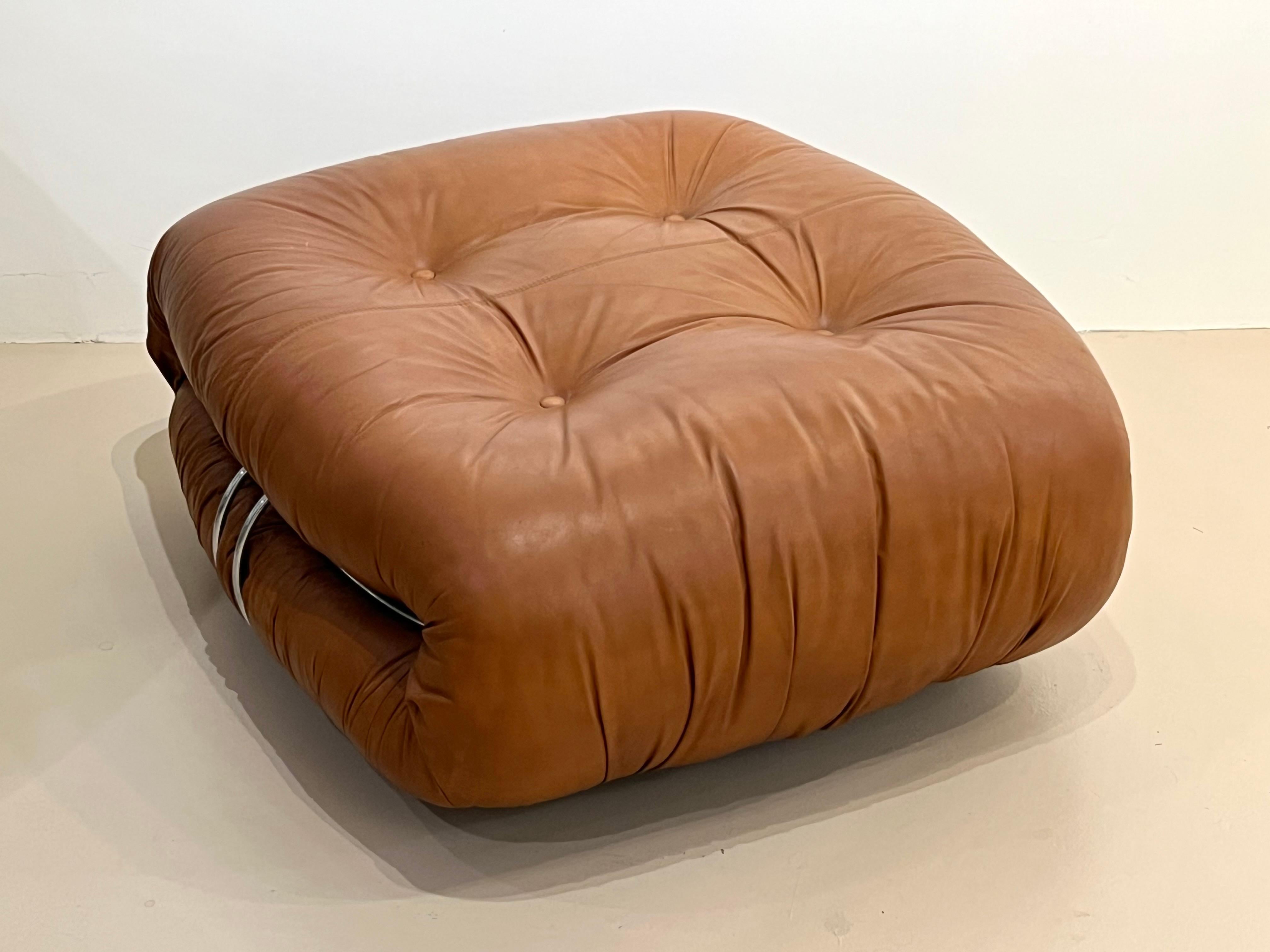 Pouf in pelle Afra & Tobia Scarpa Soriana di Cassina In condizioni buone in vendita a Miami, FL