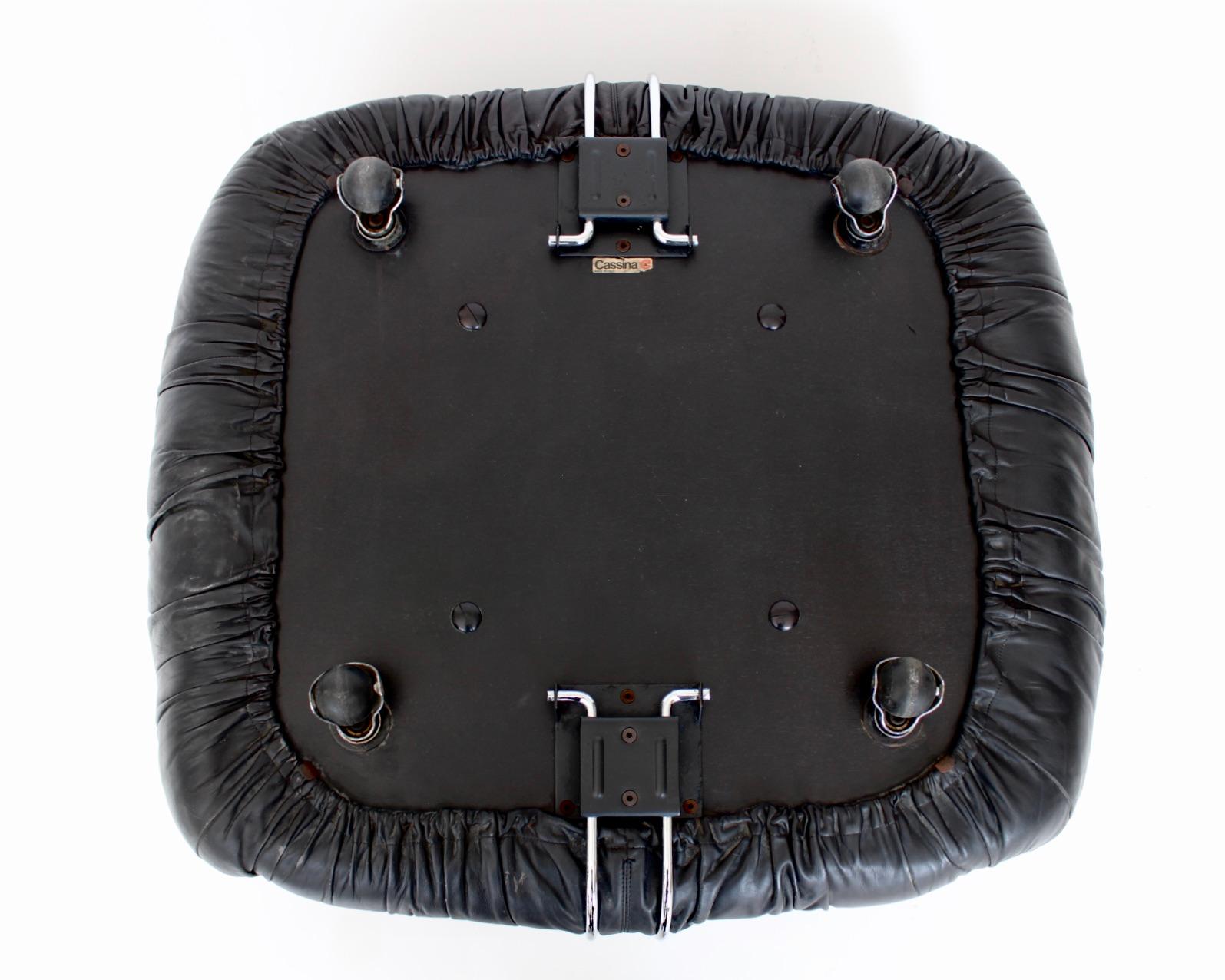 Afra and Tobia Scarpa Soriana Leather Ottoman for Cassina For Sale 4
