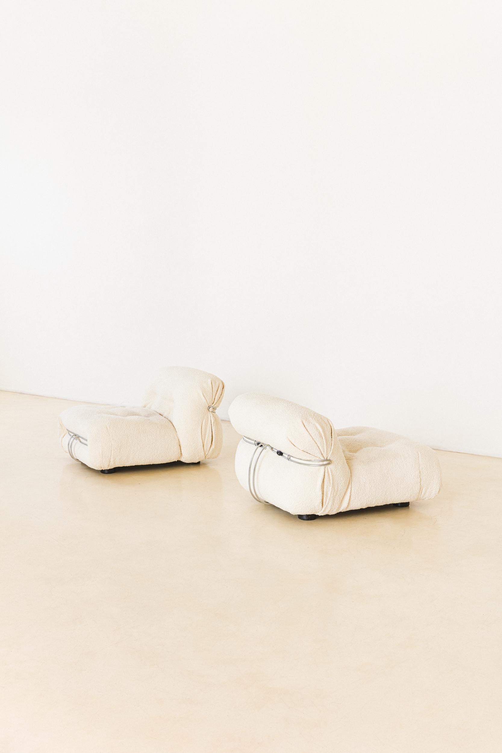 Afra and Tobia Scarpa designed the iconic ‘Soriana’ collection for Cassina in 1969, with the chair model as its first piece. In 1970, it earned the prestigious Compasso d’Oro award, cementing its place in design history.

The ‘Soriana’
