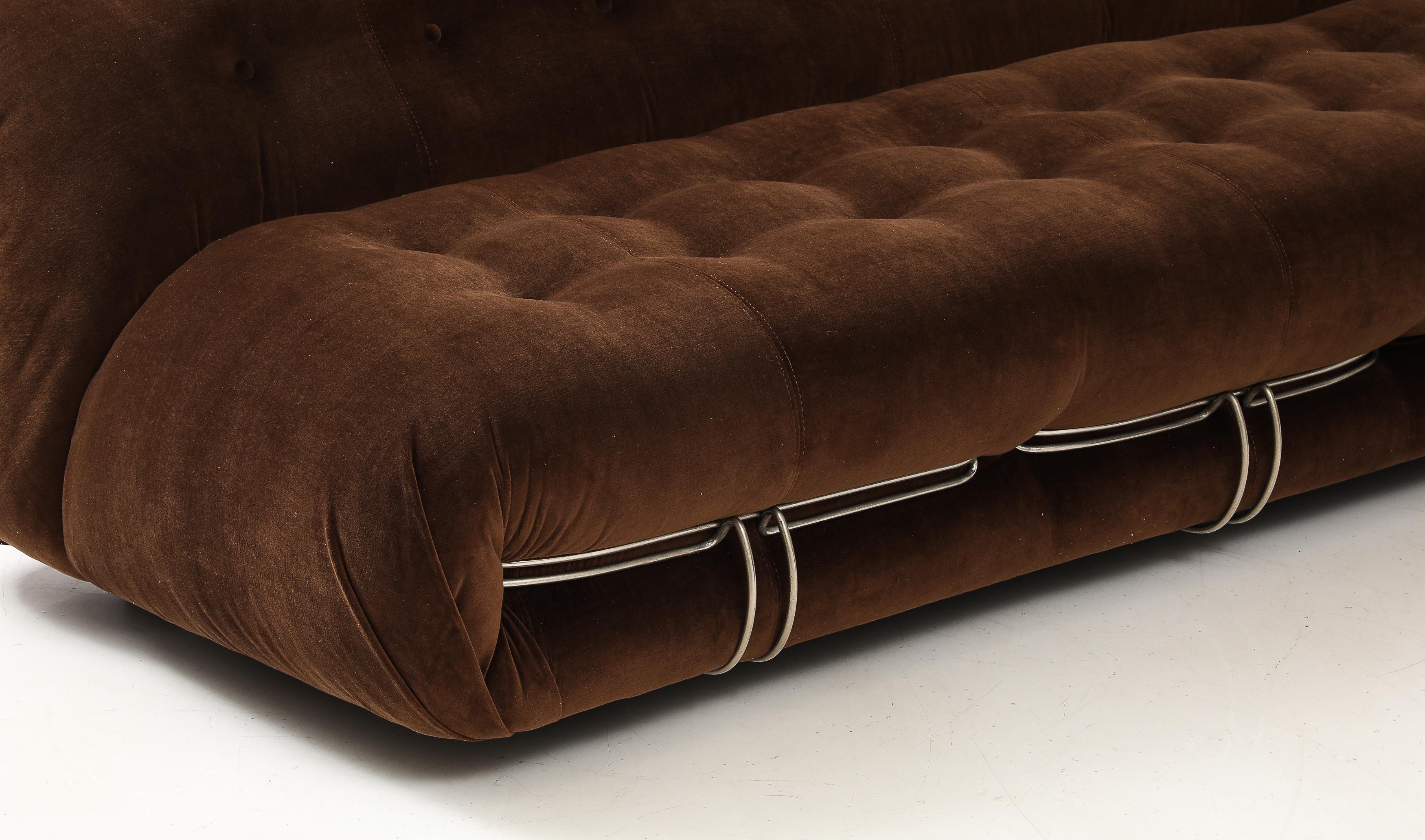 Afra und Tobia Scarpa 'Soriana' Dreisitziges Sofa für Cassina, Italien, 1969 im Angebot 7