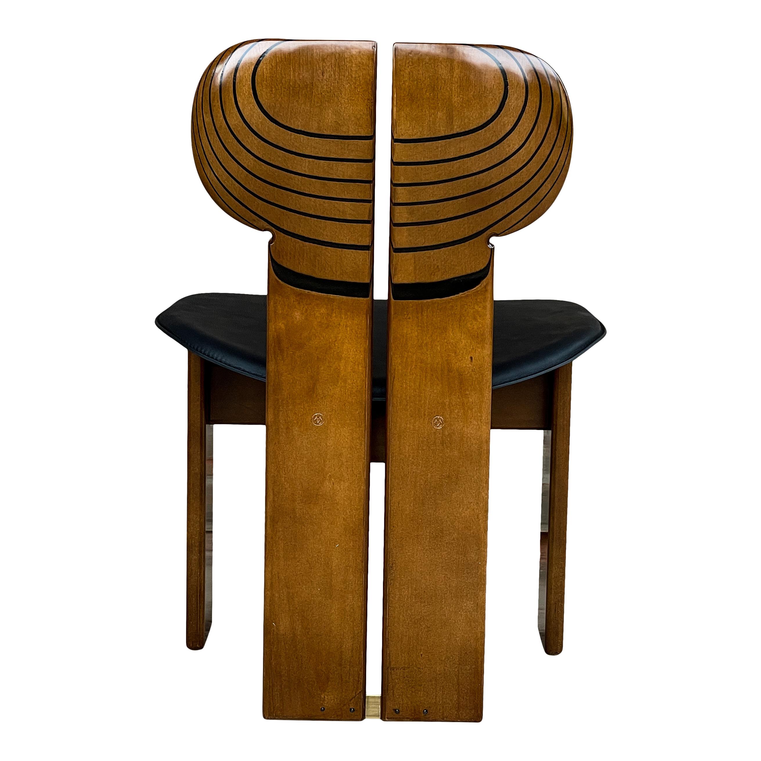 Afra and Tobia Scarpa Walnut Africa Dining Chair for Maxalto, 1976, Set of 6 For Sale 4
