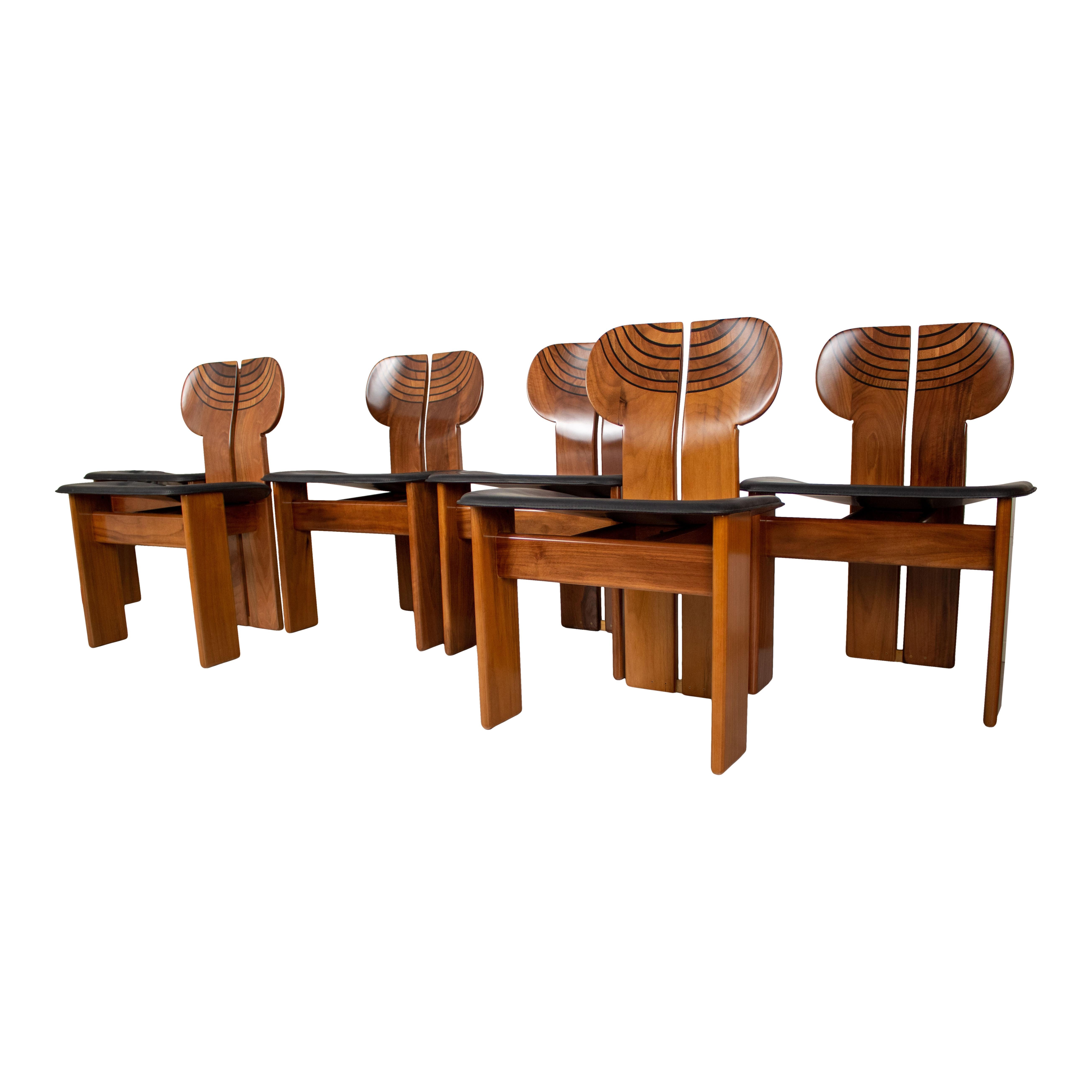 Italian Afra and Tobia Scarpa Walnut Africa Dining Chair for Maxalto, 1976, Set of 6 For Sale