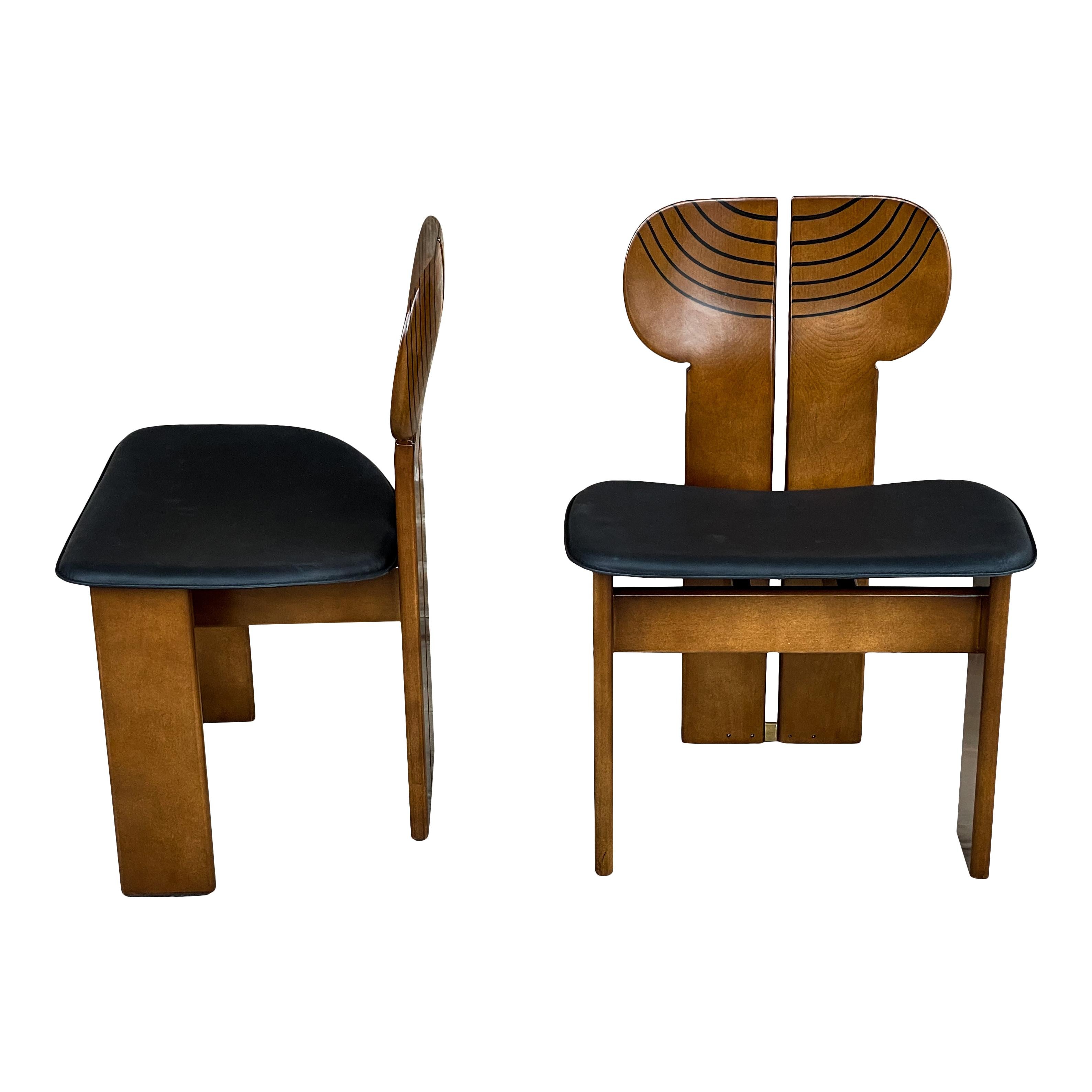 Late 20th Century Afra and Tobia Scarpa Walnut Africa Dining Chair for Maxalto, 1976, Set of 6 For Sale