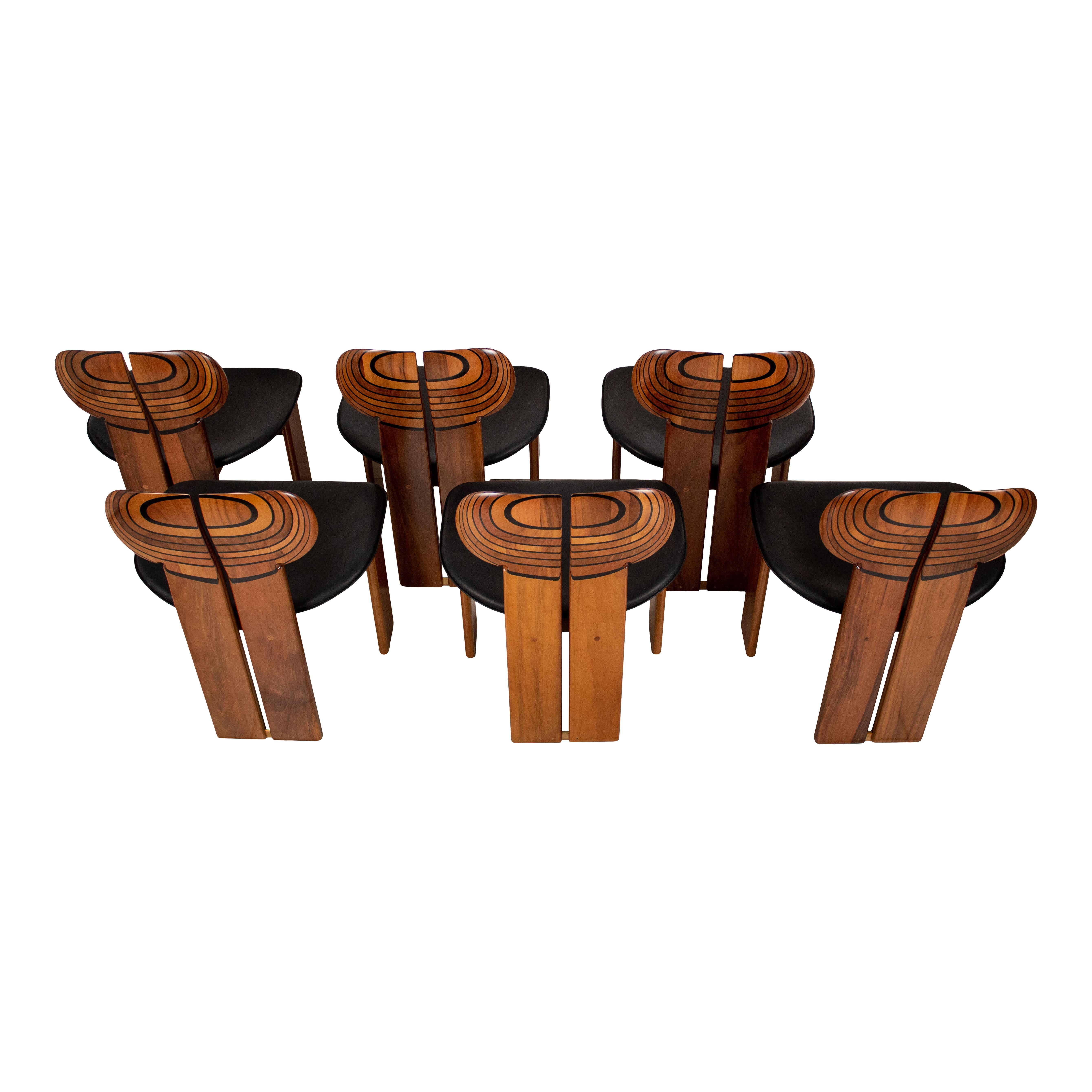 Afra and Tobia Scarpa Walnut Africa Dining Chair for Maxalto, 1976, Set of 6 For Sale 1