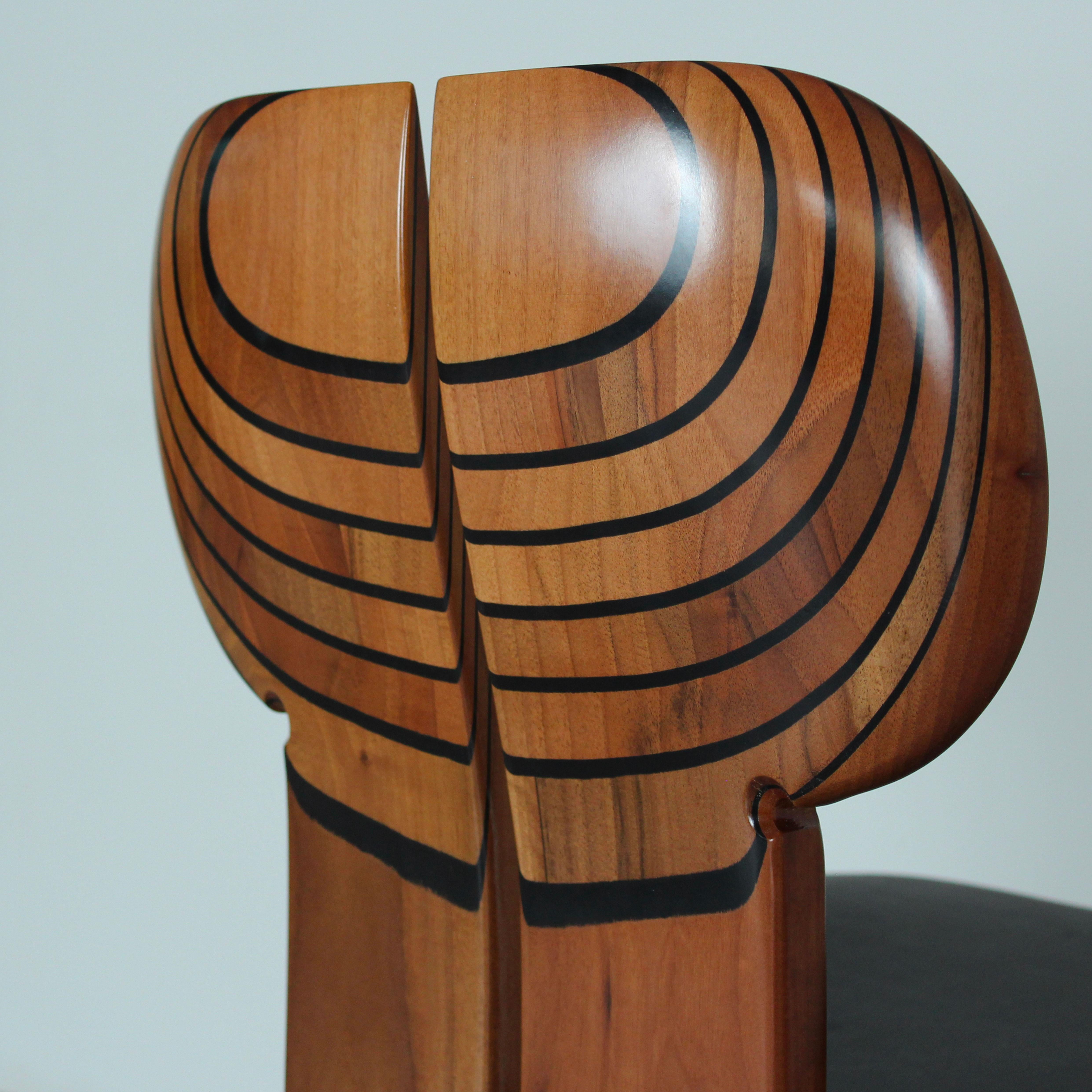 Afra and Tobia Scarpa Walnut Africa Dining Chair for Maxalto, 1976, Set of 8 For Sale 9