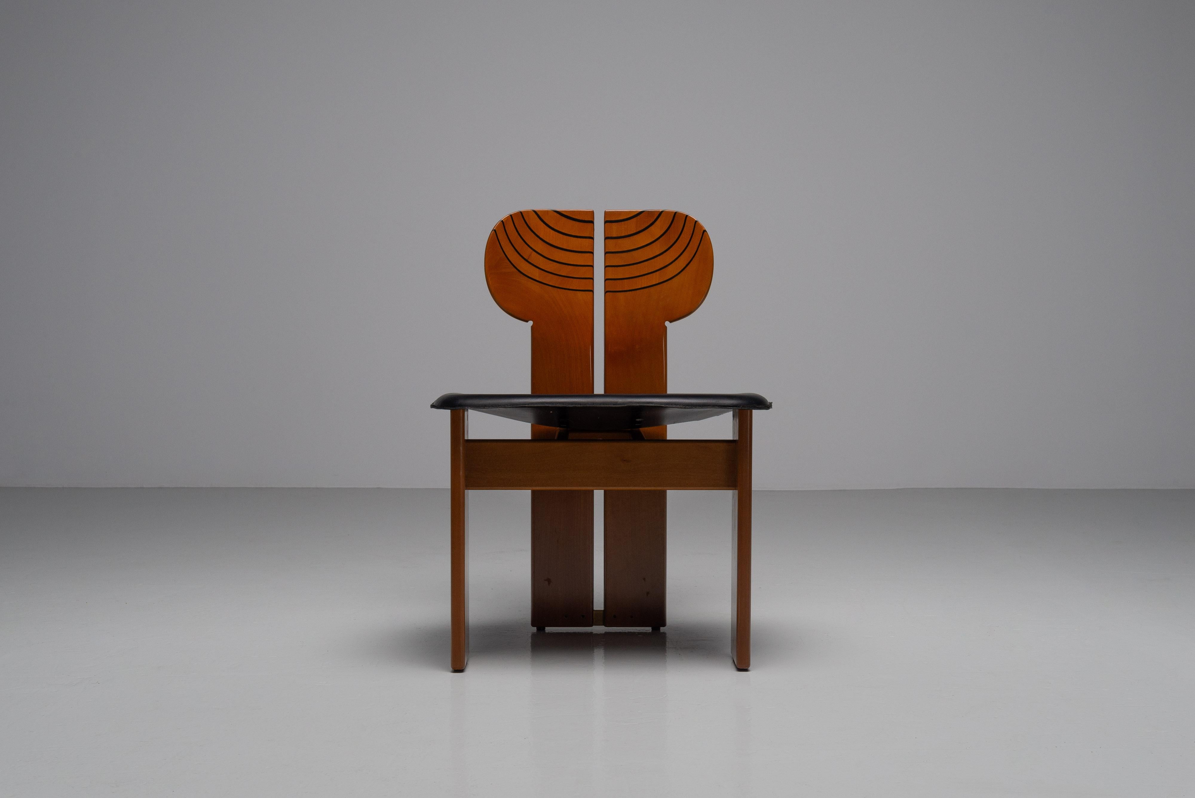 Afra e Tobia Scarpa Africa chairs Maxalto Italy 1975 For Sale 2