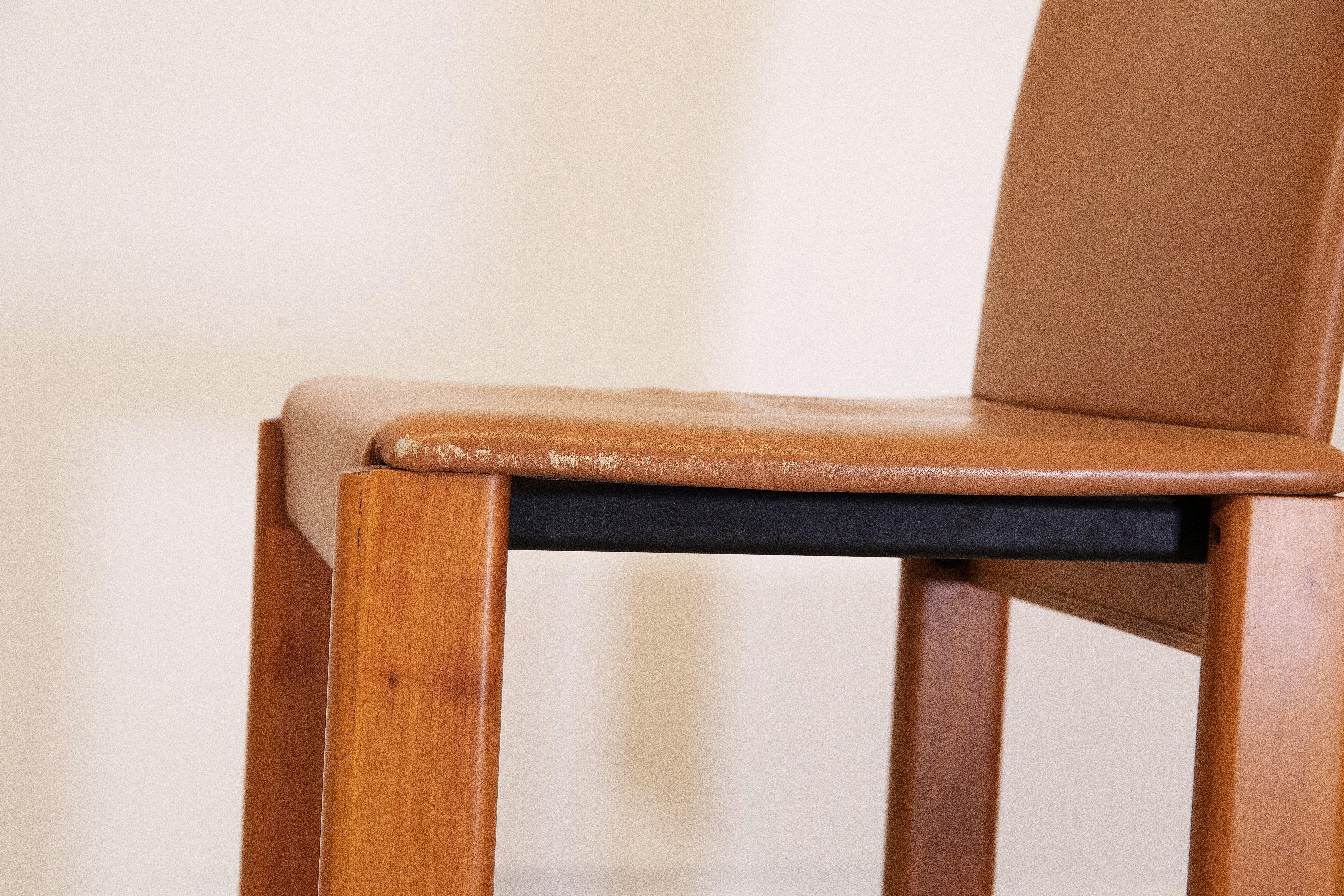 Afra et Tobia Scarpa pour Molteni - Ensemble de 4 chaises, 1980 en vente 5