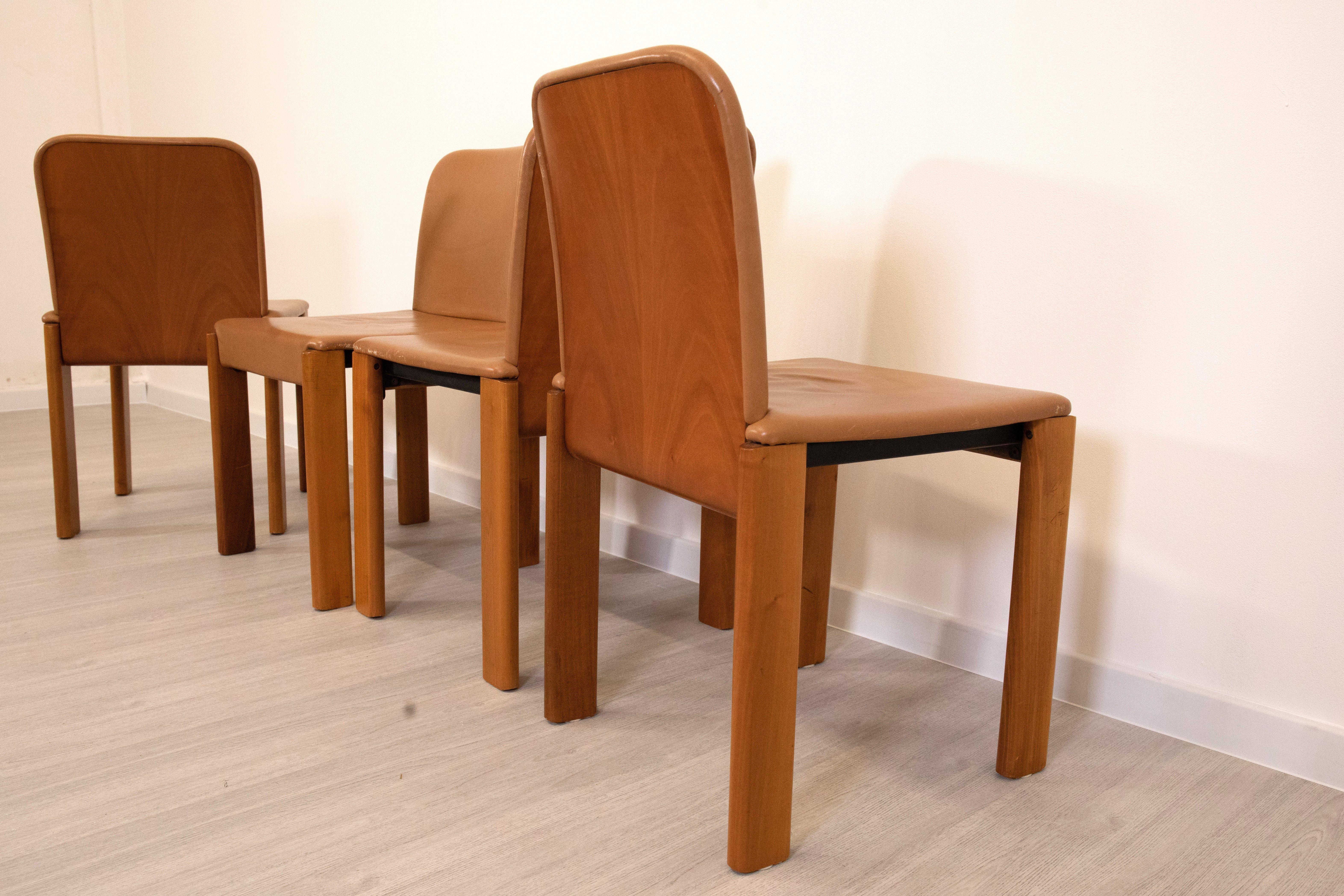 Afra et Tobia Scarpa pour Molteni - Ensemble de 4 chaises, 1980 en vente 1