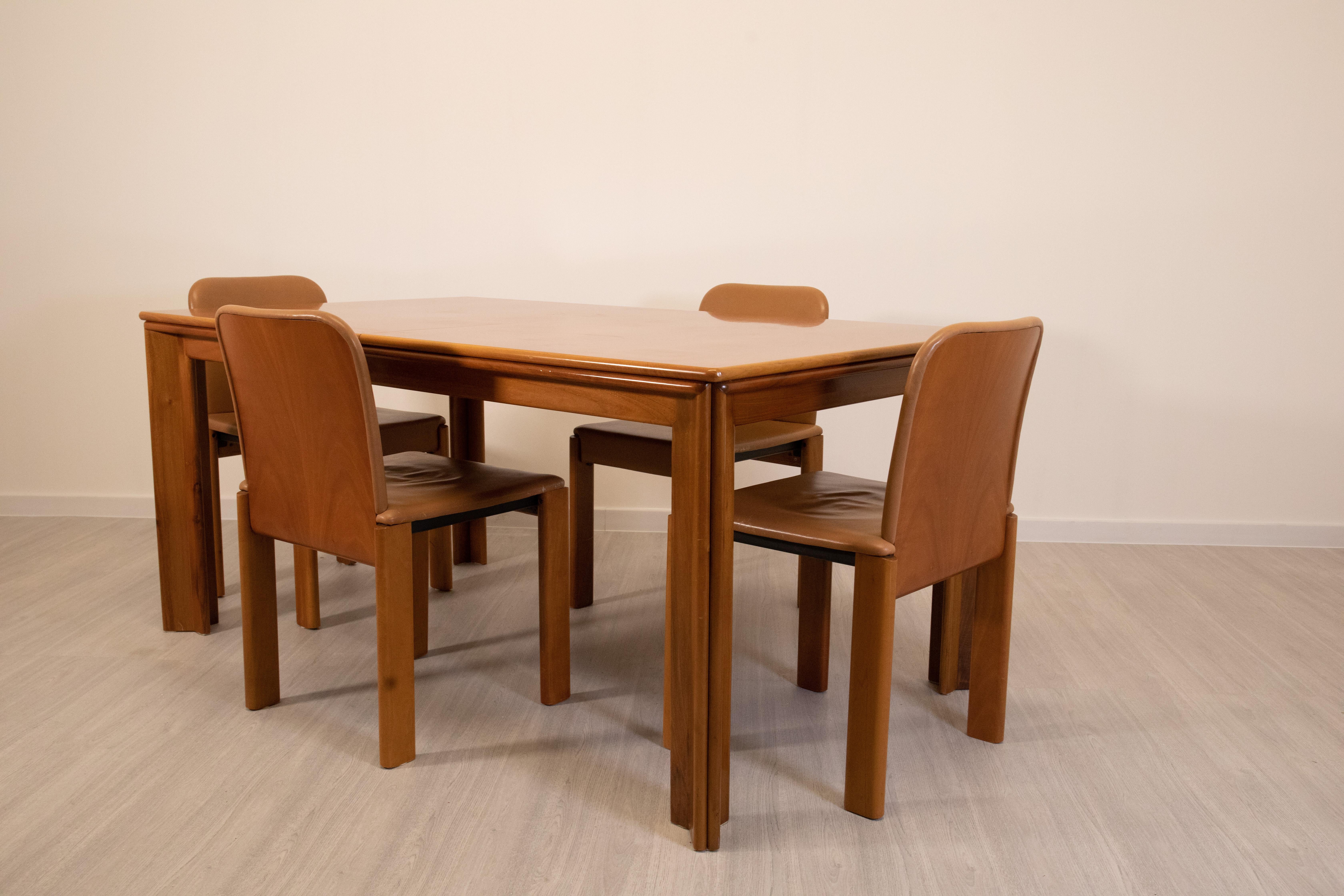 Afra and Tobia Scarpa for Molteni - Table Mod. MOU , 1980 For Sale 8