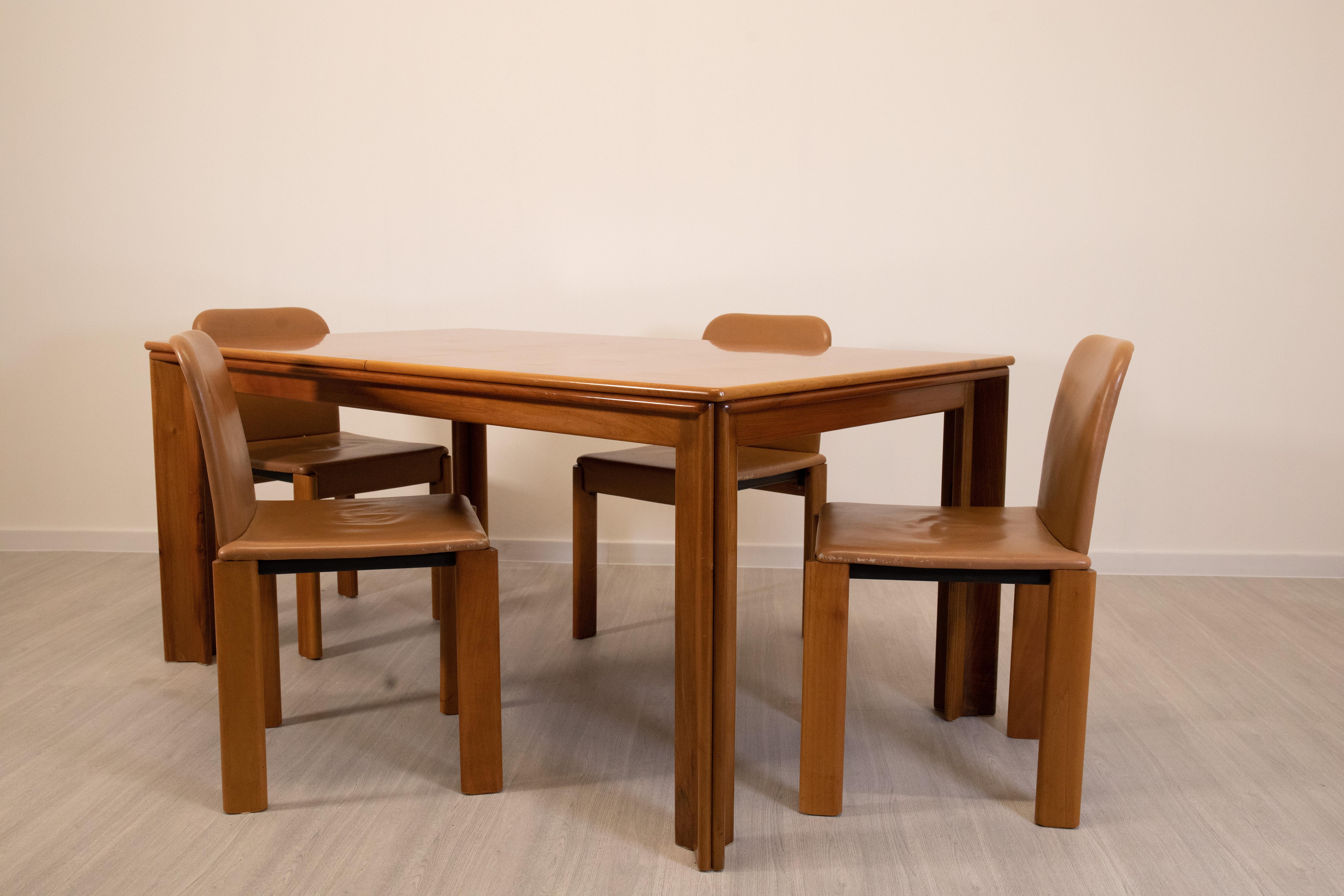 Afra and Tobia Scarpa for Molteni - Table Mod. MOU , 1980 For Sale 9