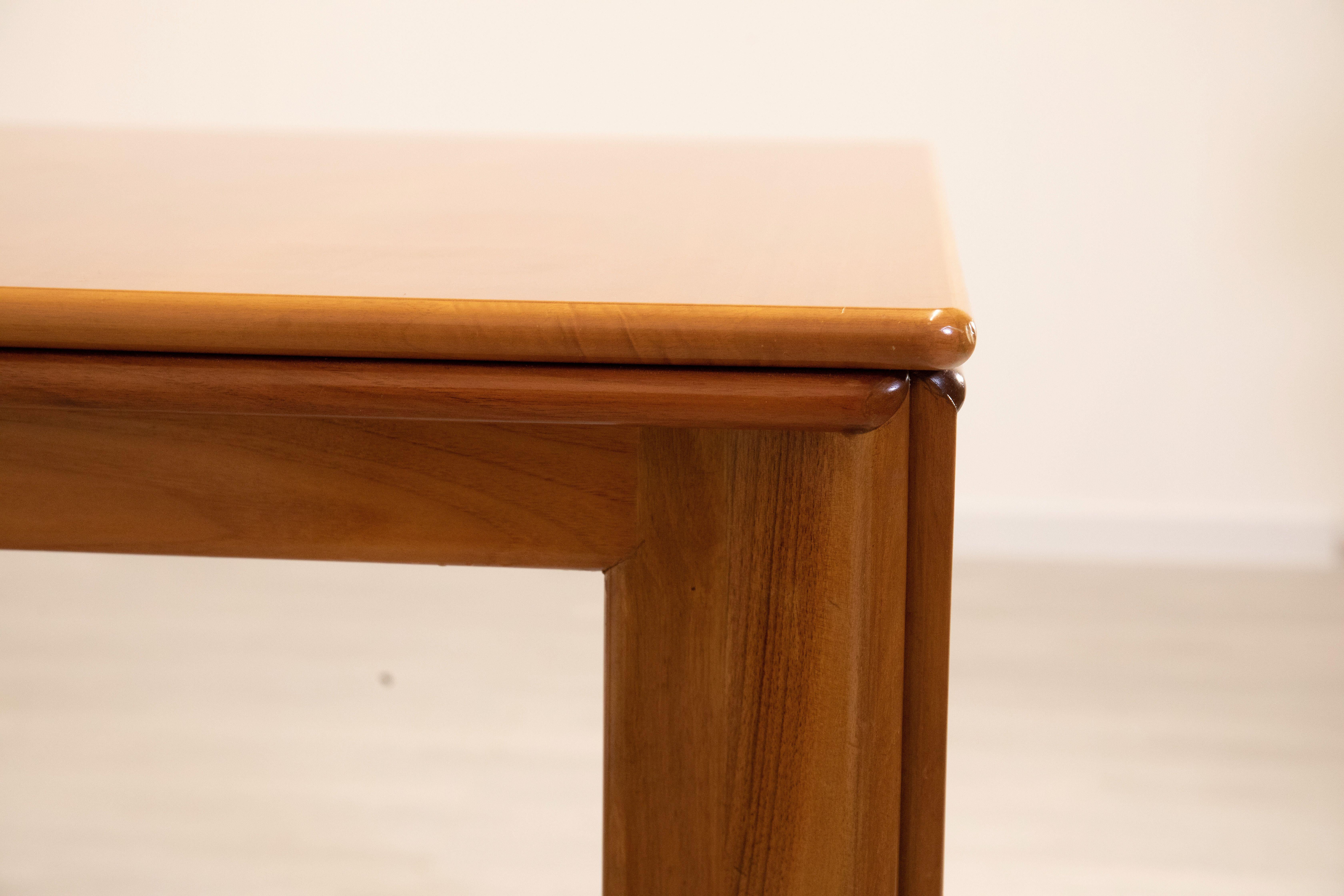 Afra and Tobia Scarpa for Molteni - Table Mod. MOU , 1980 For Sale 1