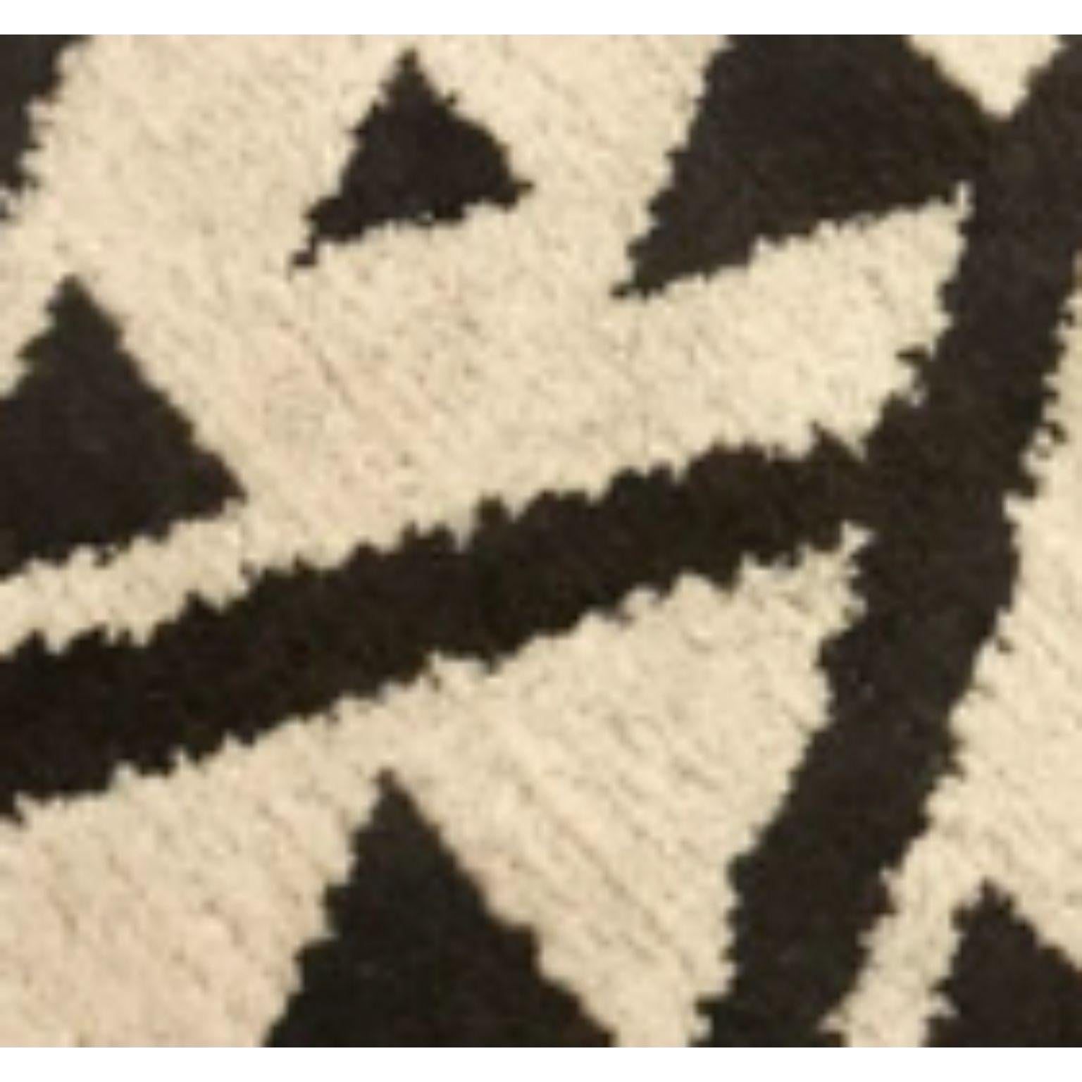 Afra Rug by Illulian In New Condition For Sale In Geneve, CH
