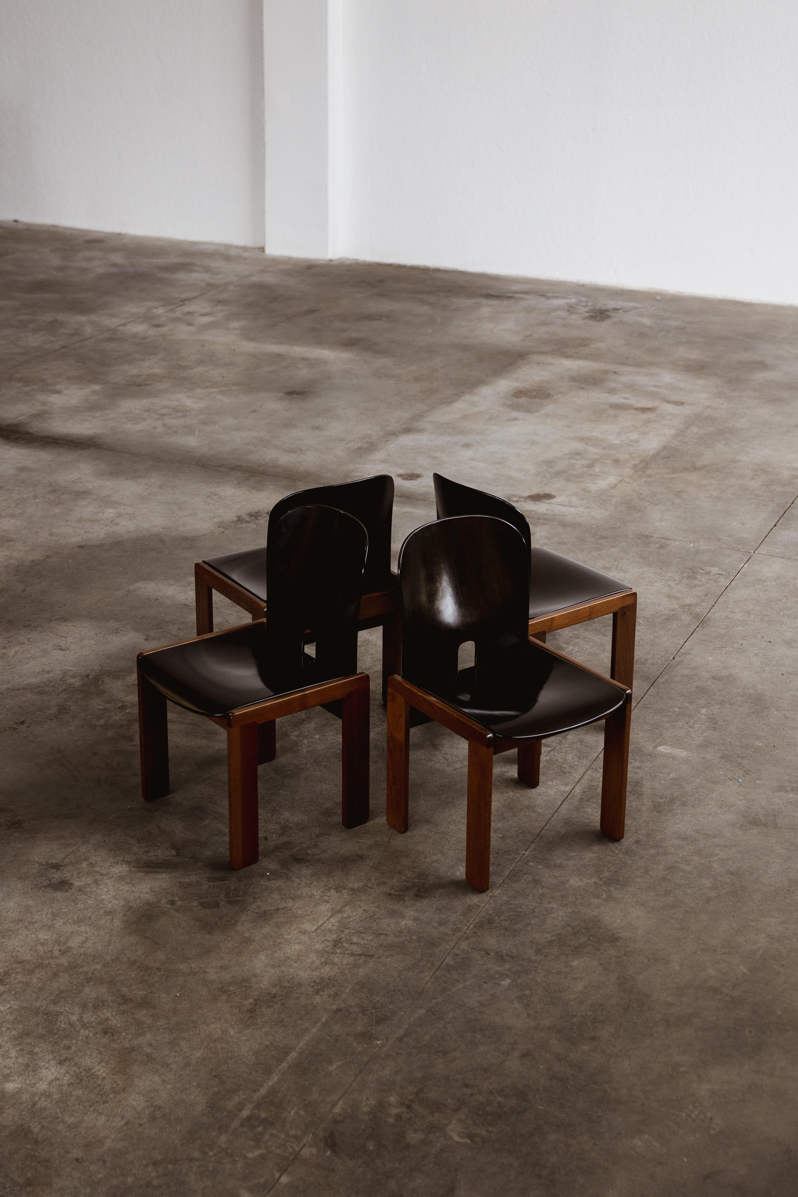 Afra & Tobia Scarpa Sillas 