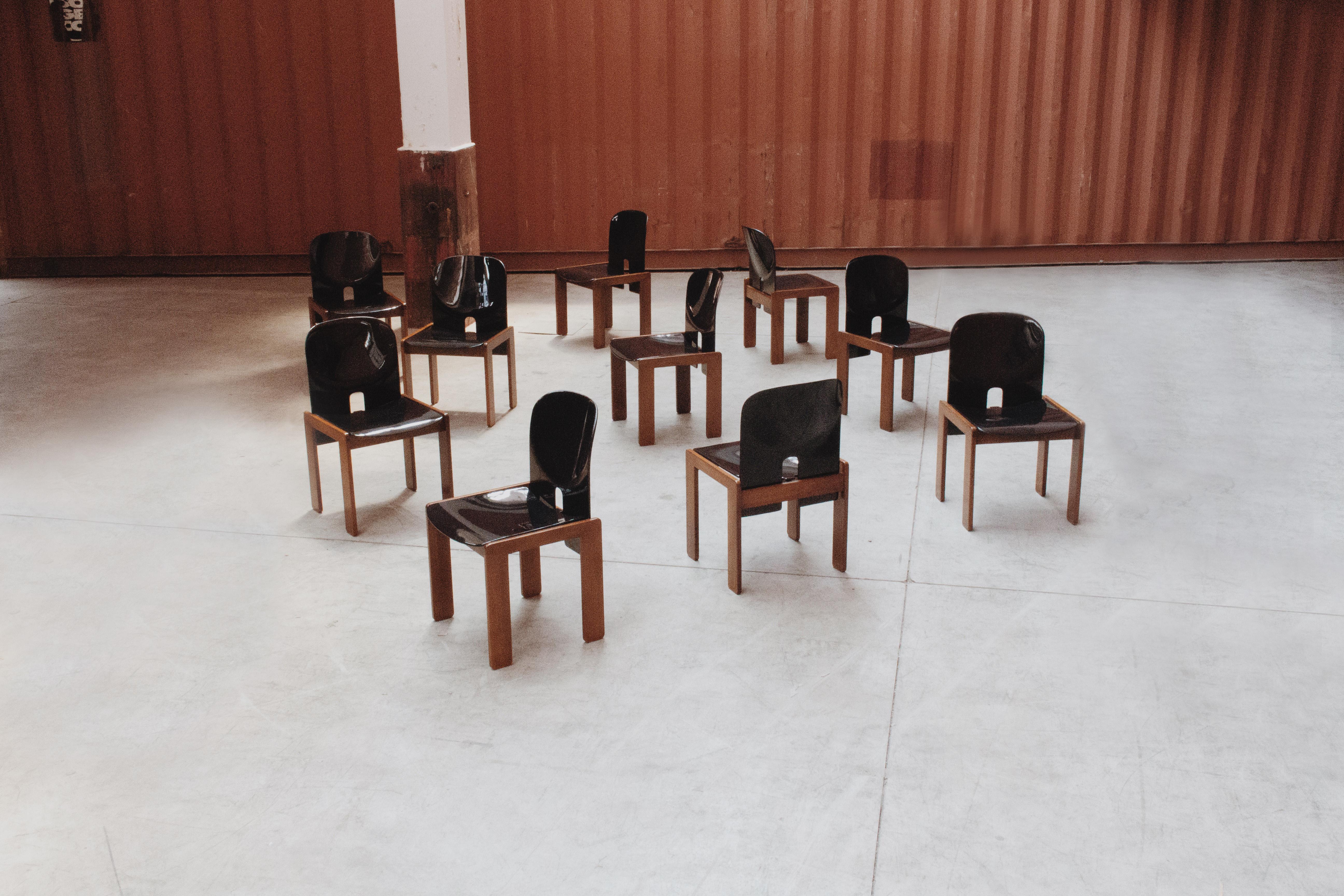 Esszimmerstühle „121“ von Afra & Tobia Scarpa für Cassina, 1965, 10er-Set im Angebot 5