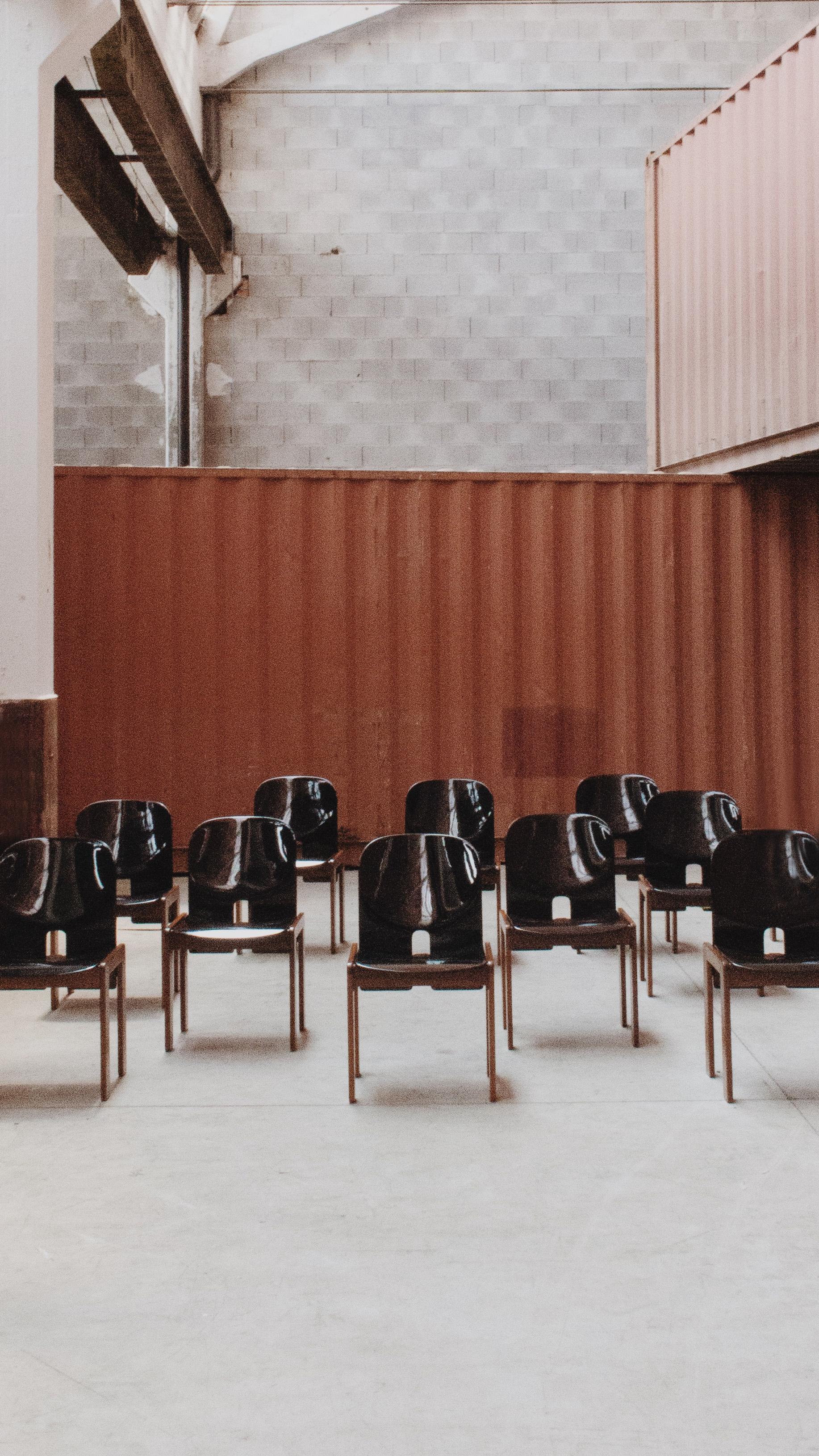 Esszimmerstühle „121“ von Afra & Tobia Scarpa für Cassina, 1965, 10er-Set im Angebot 8