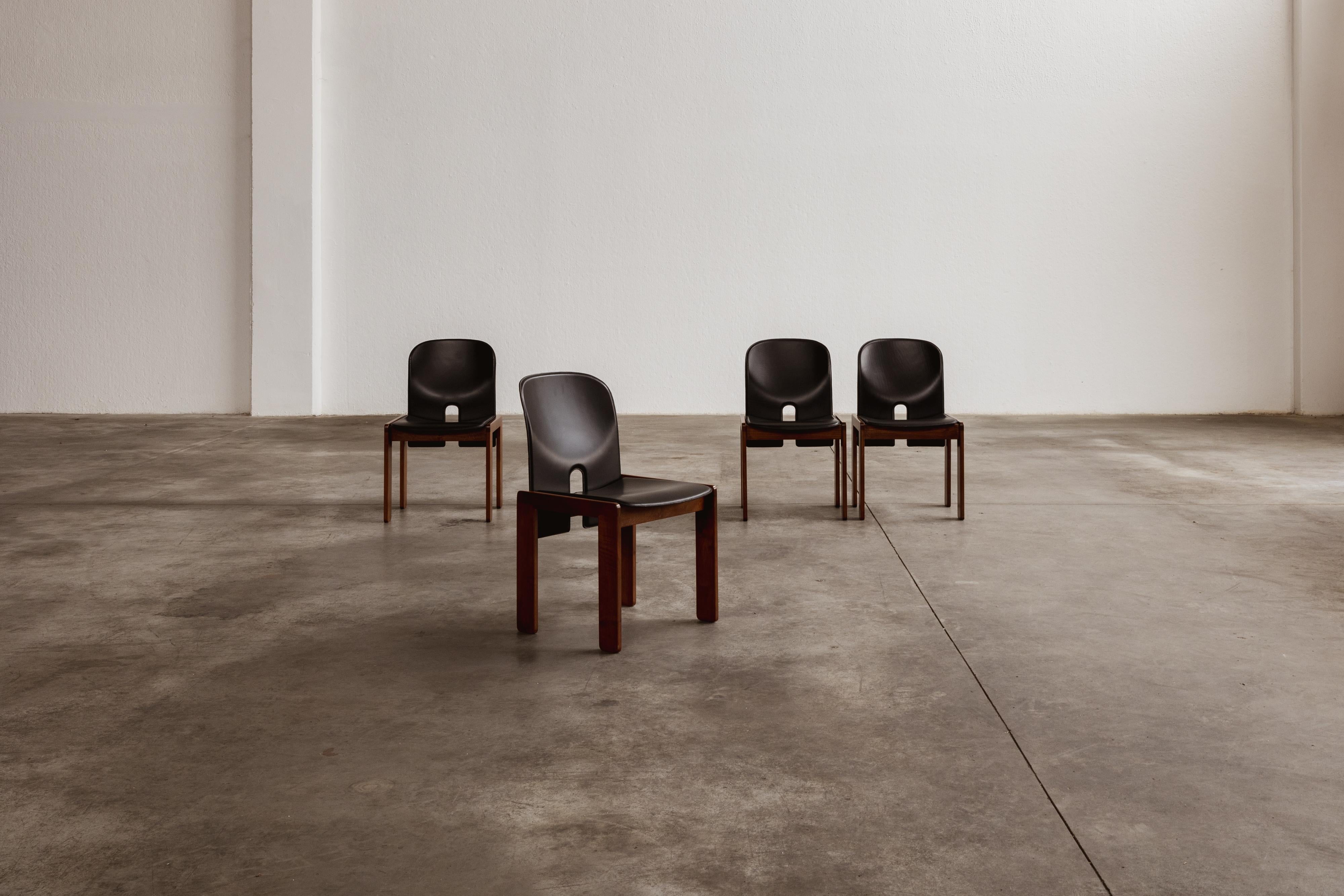 Esszimmerstühle „121“ von Afra & Tobia Scarpa für Cassina, 1965, 4er-Set im Angebot 6