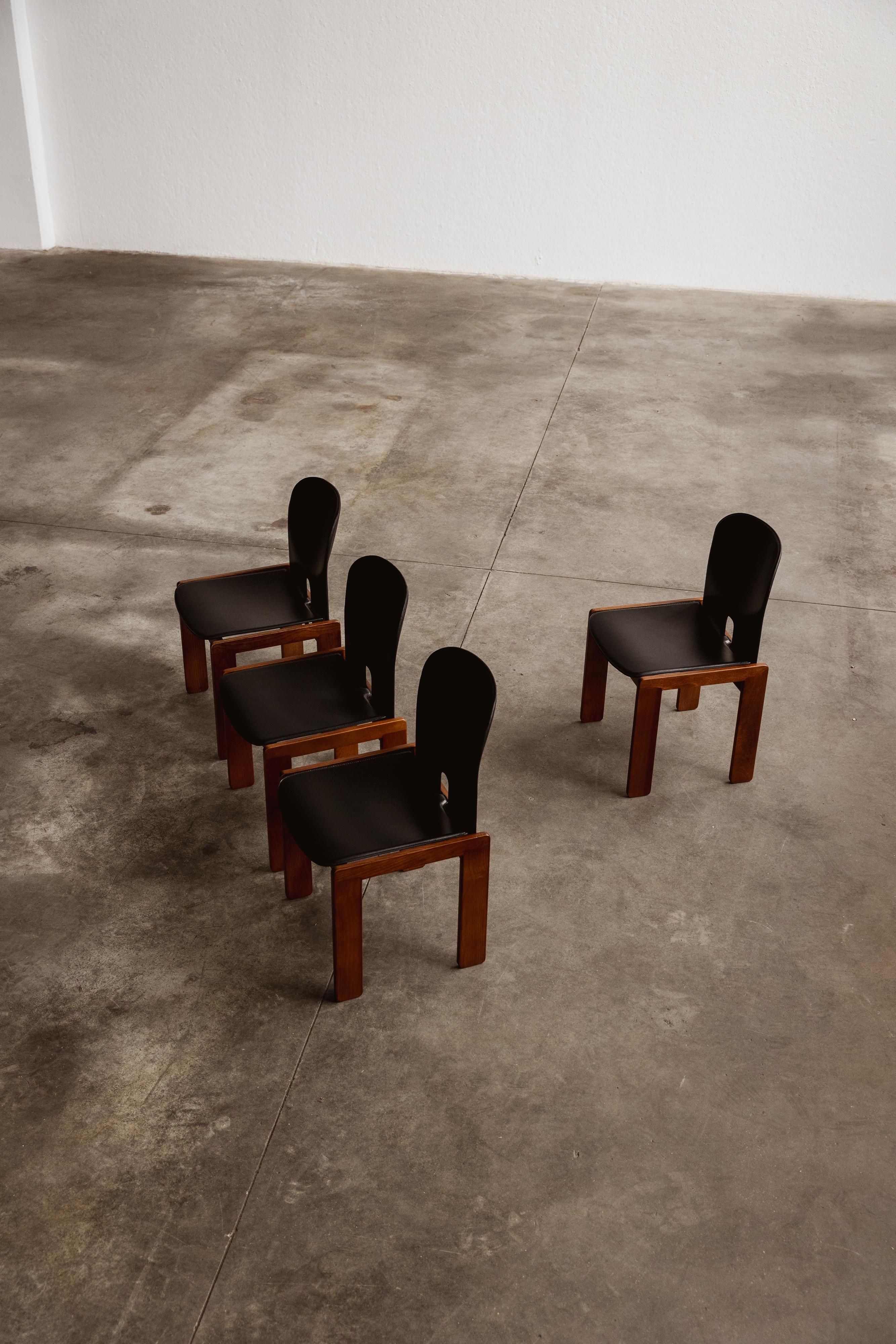 Esszimmerstühle „121“ von Afra & Tobia Scarpa für Cassina, 1965, 4er-Set im Angebot 8