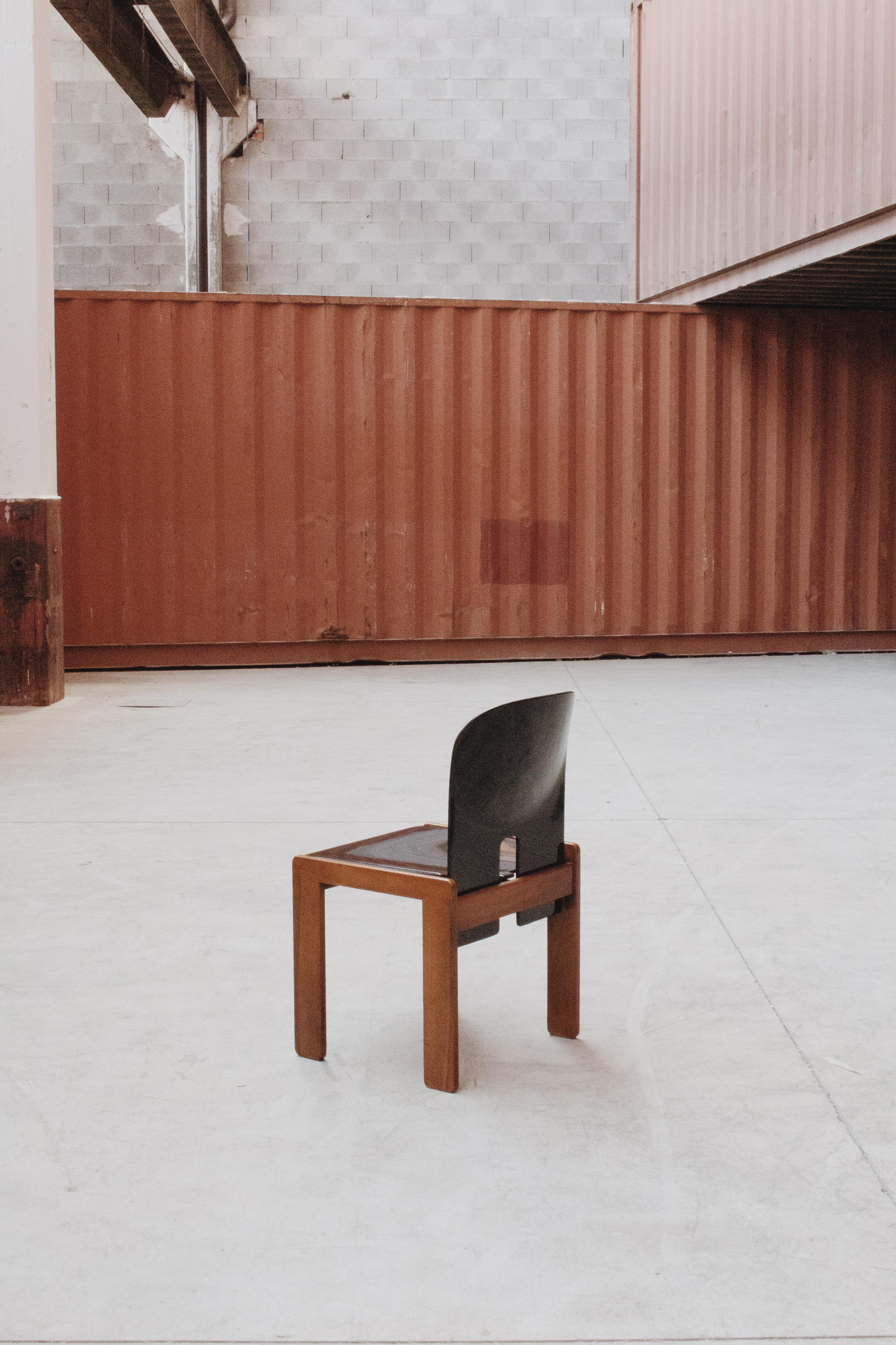 Esszimmerstühle „121“ von Afra & Tobia Scarpa für Cassina, 1965, 6er-Set im Zustand „Gut“ im Angebot in Lonigo, Veneto