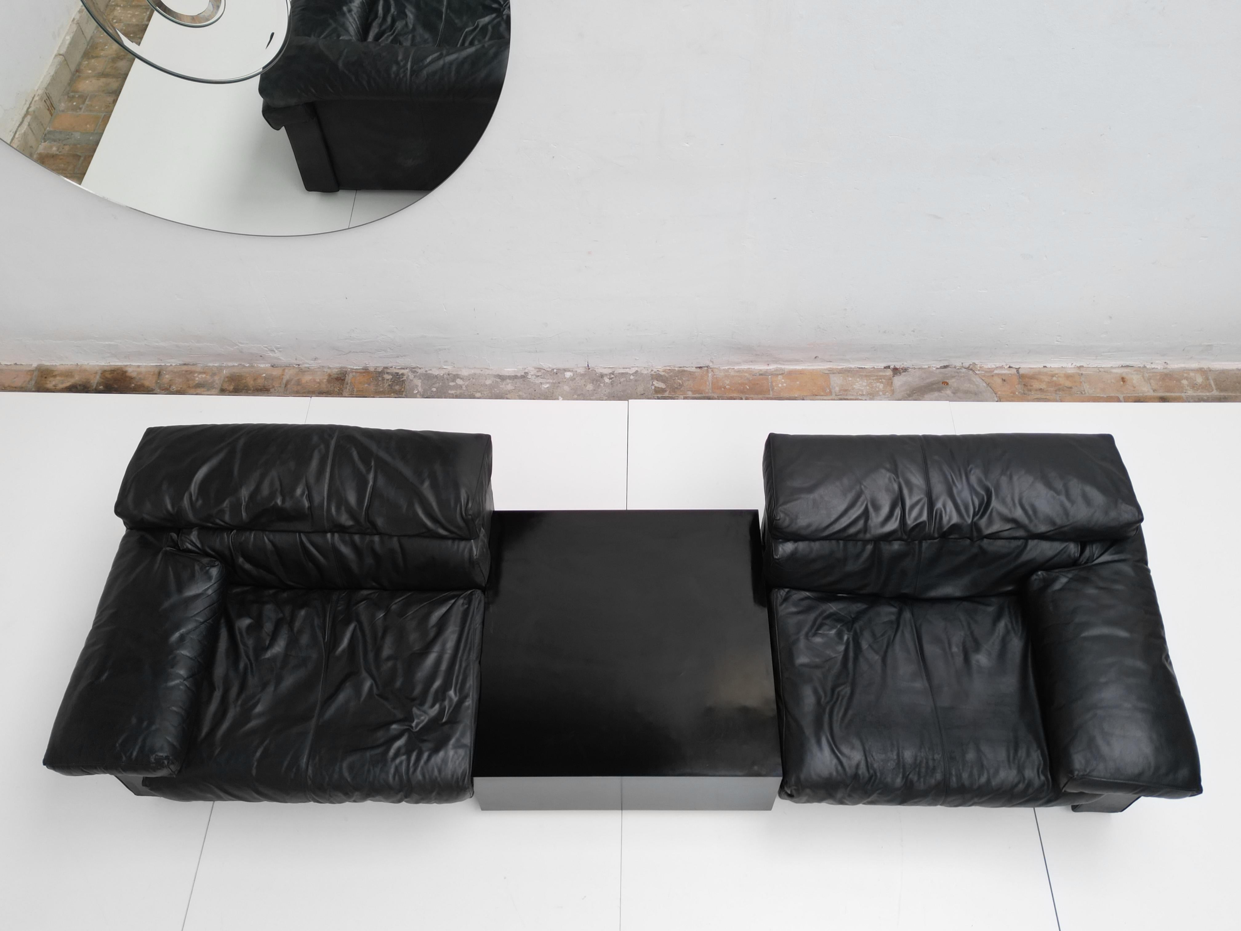 Afra & Tobia Scarpa 2 Seater 'Erasmo' Black Leather Sofa + Table B&B Italia 1973 For Sale 5
