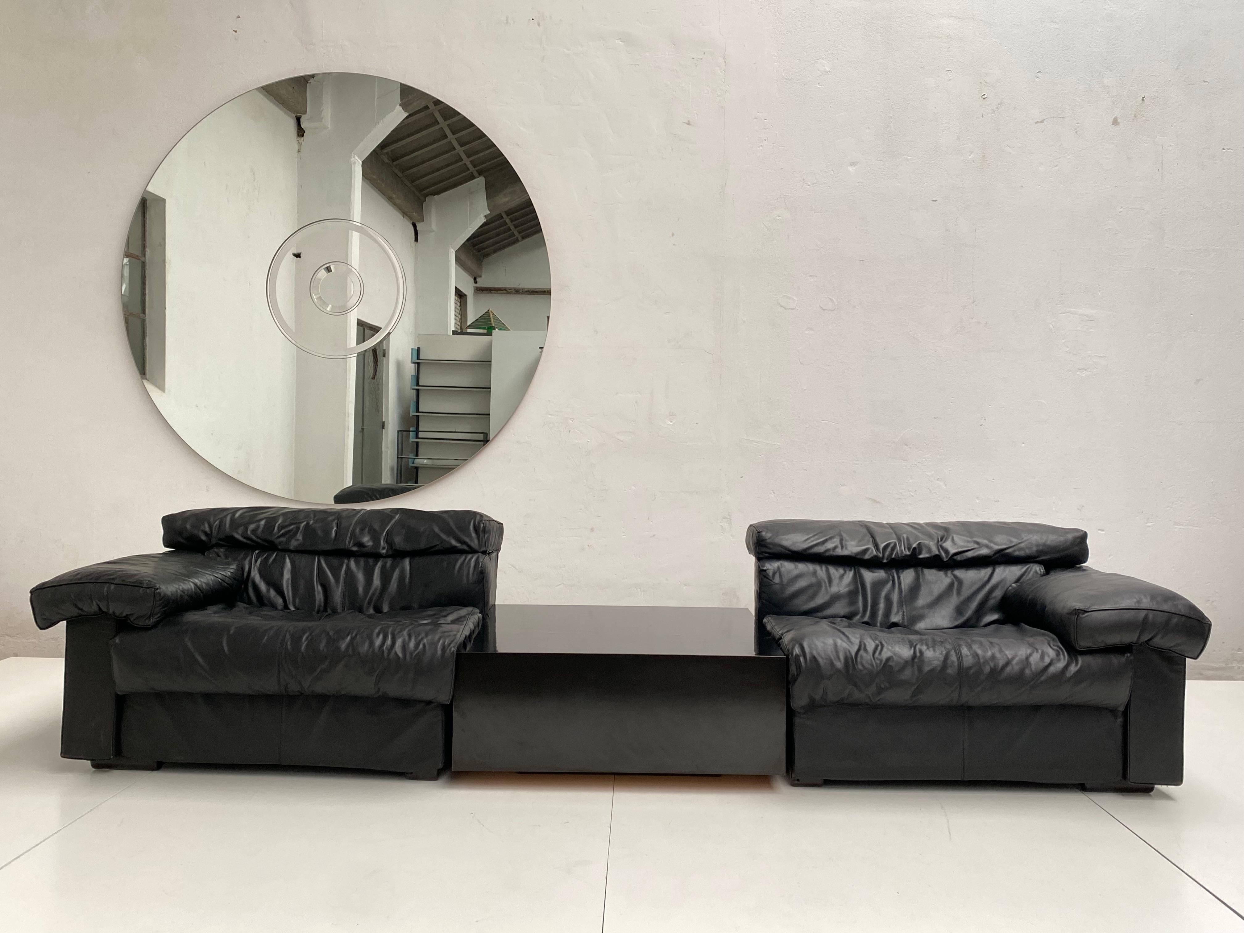 Afra & Tobia Scarpa 2 Seater 'Erasmo' Black Leather Sofa + Table B&B Italia 1973 For Sale 10